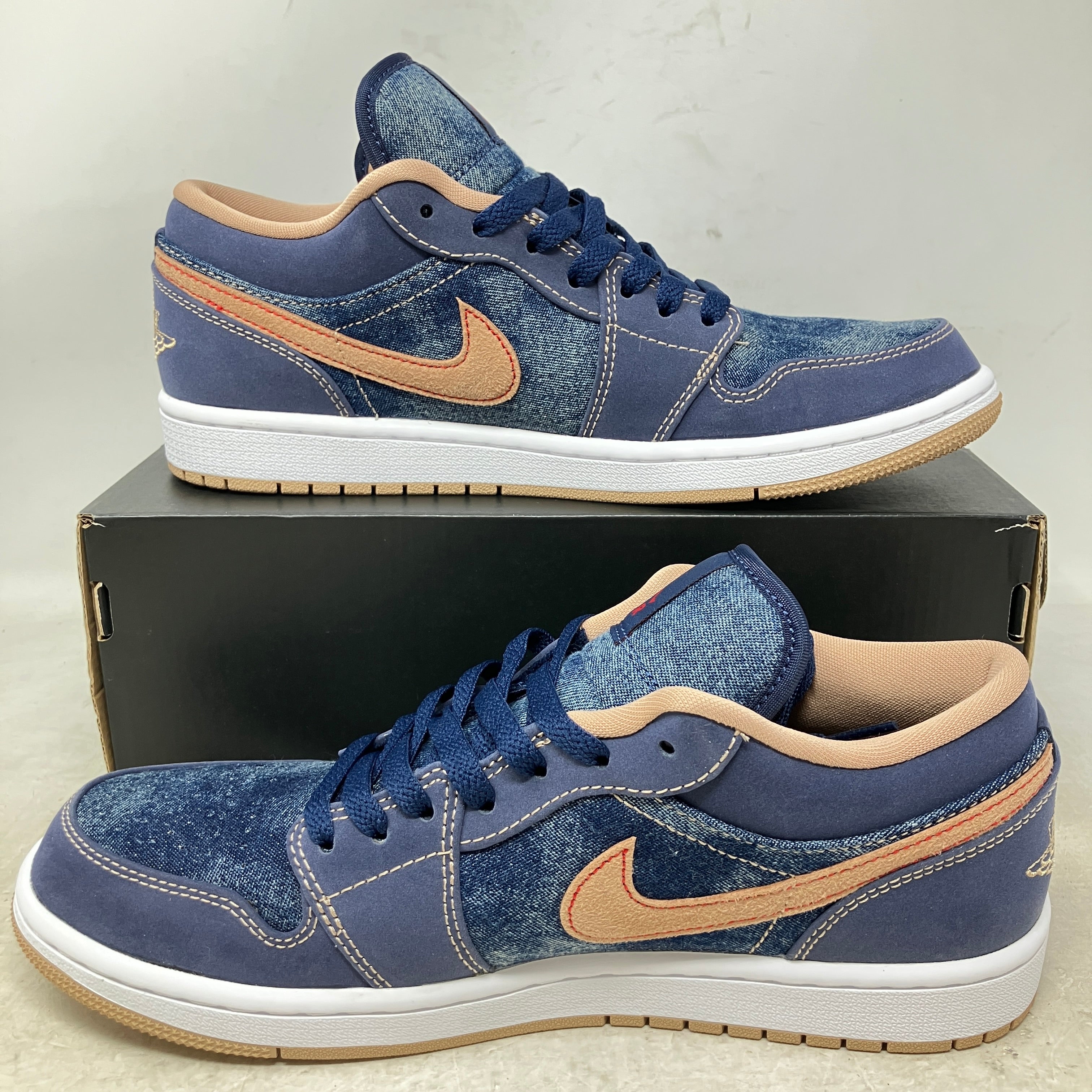 Jordan 1 Low SE Denim