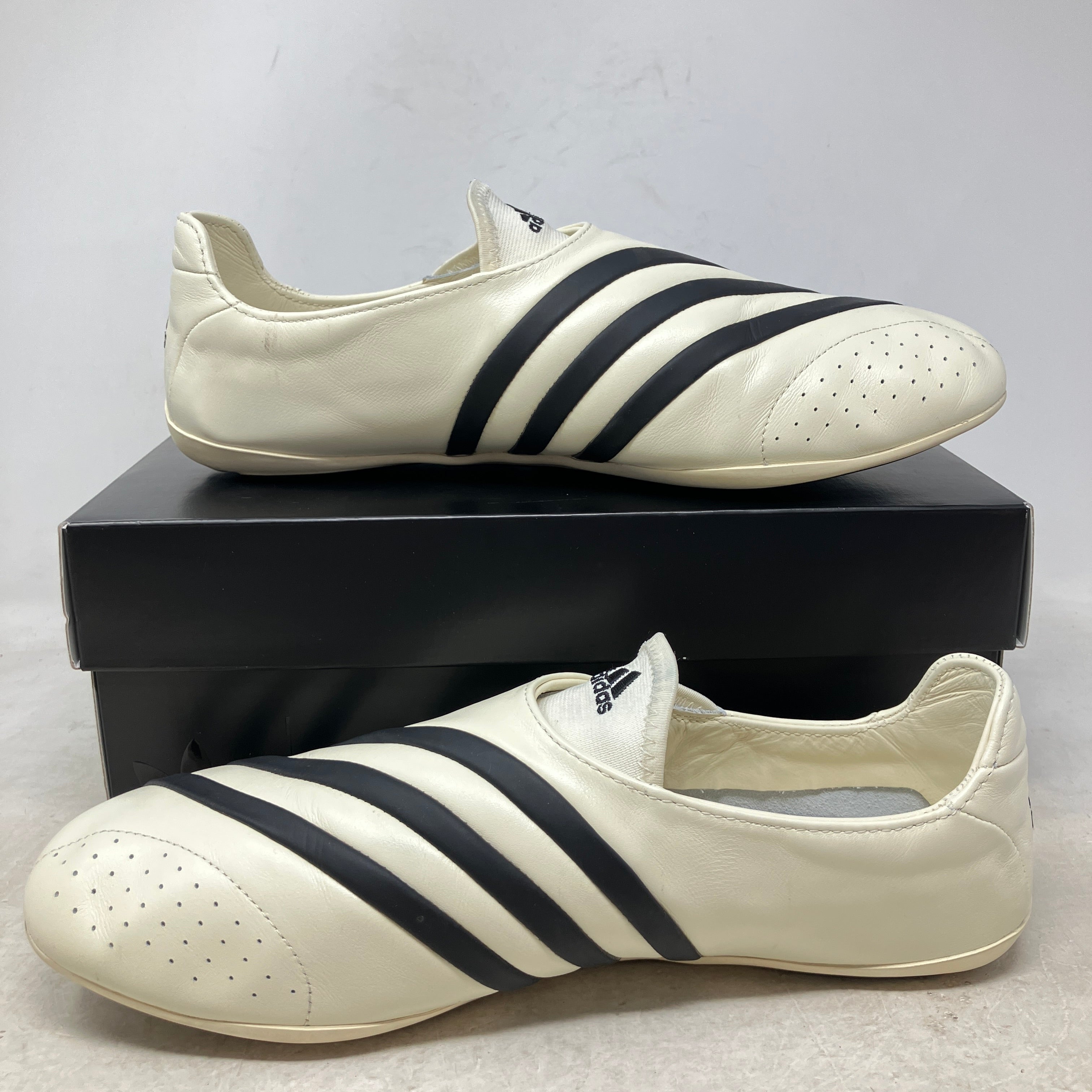 adidas Vario Flat Earther Pharrell White Black