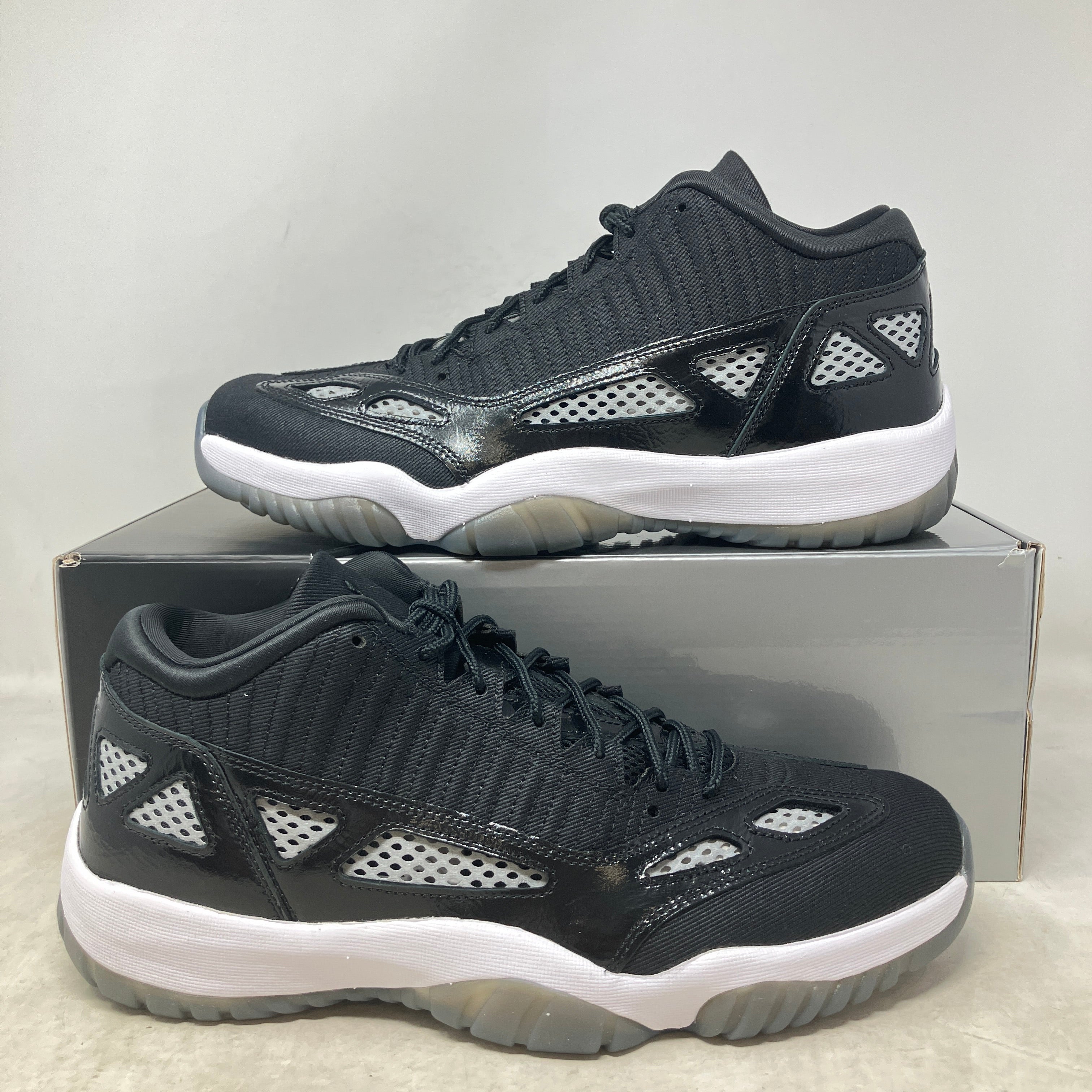 Jordan 11 Retro Low IE Craft Black White