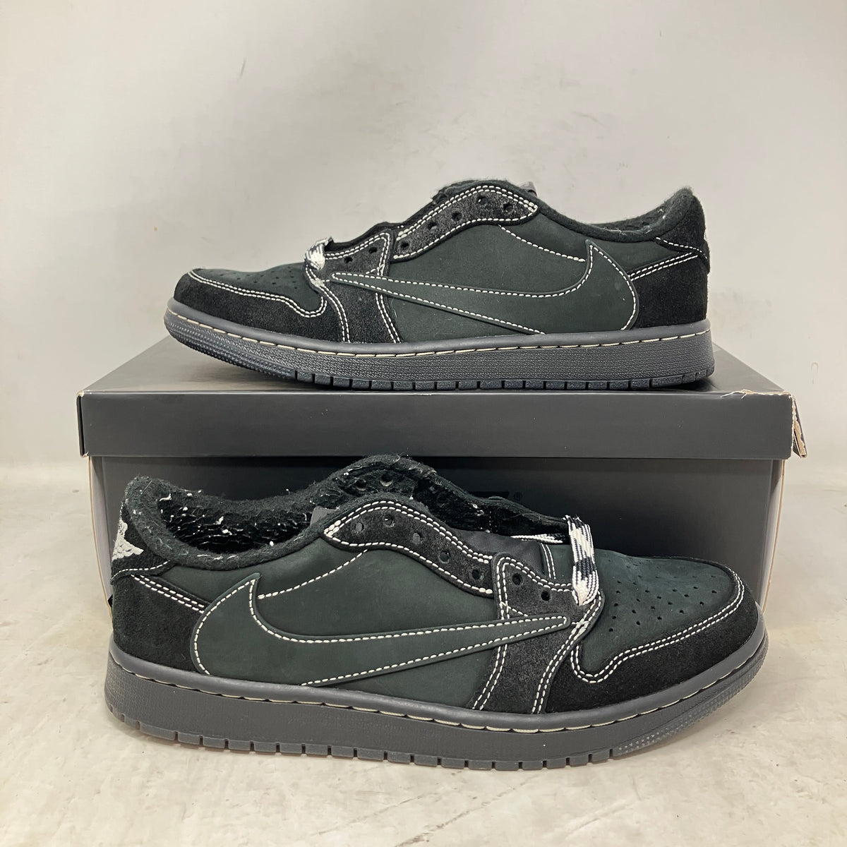 Jordan 1 Retro Low OG SP Travis Scott Black Phantom