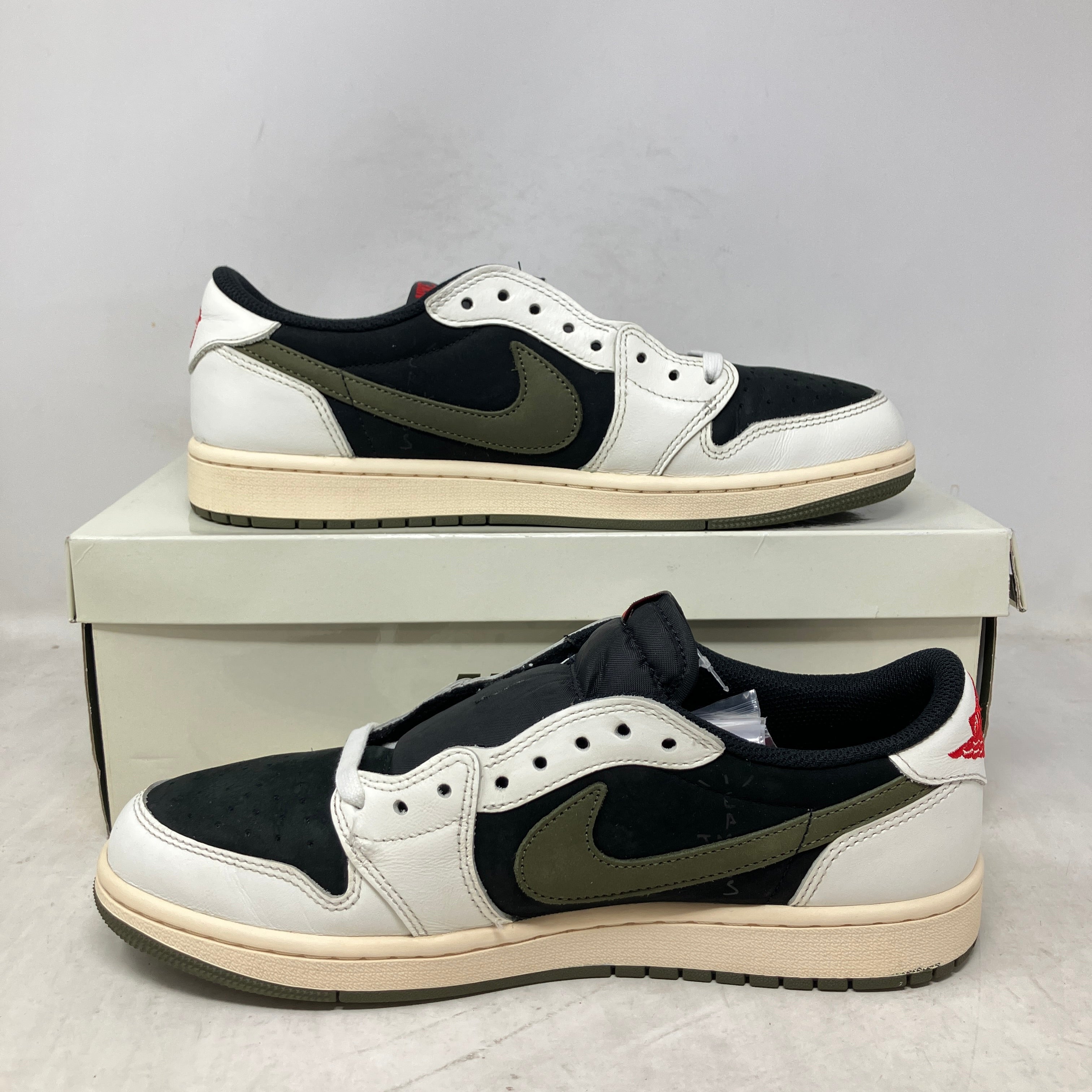 Jordan 1 Retro Low OG SP Travis Scott Olive (Women's)
