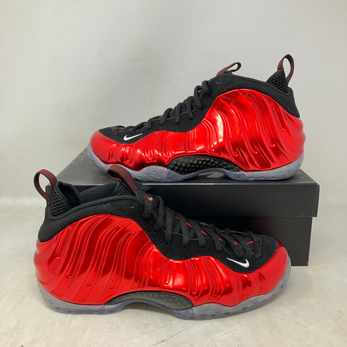 Nike Air Foamposite One Metallic Red (2017)