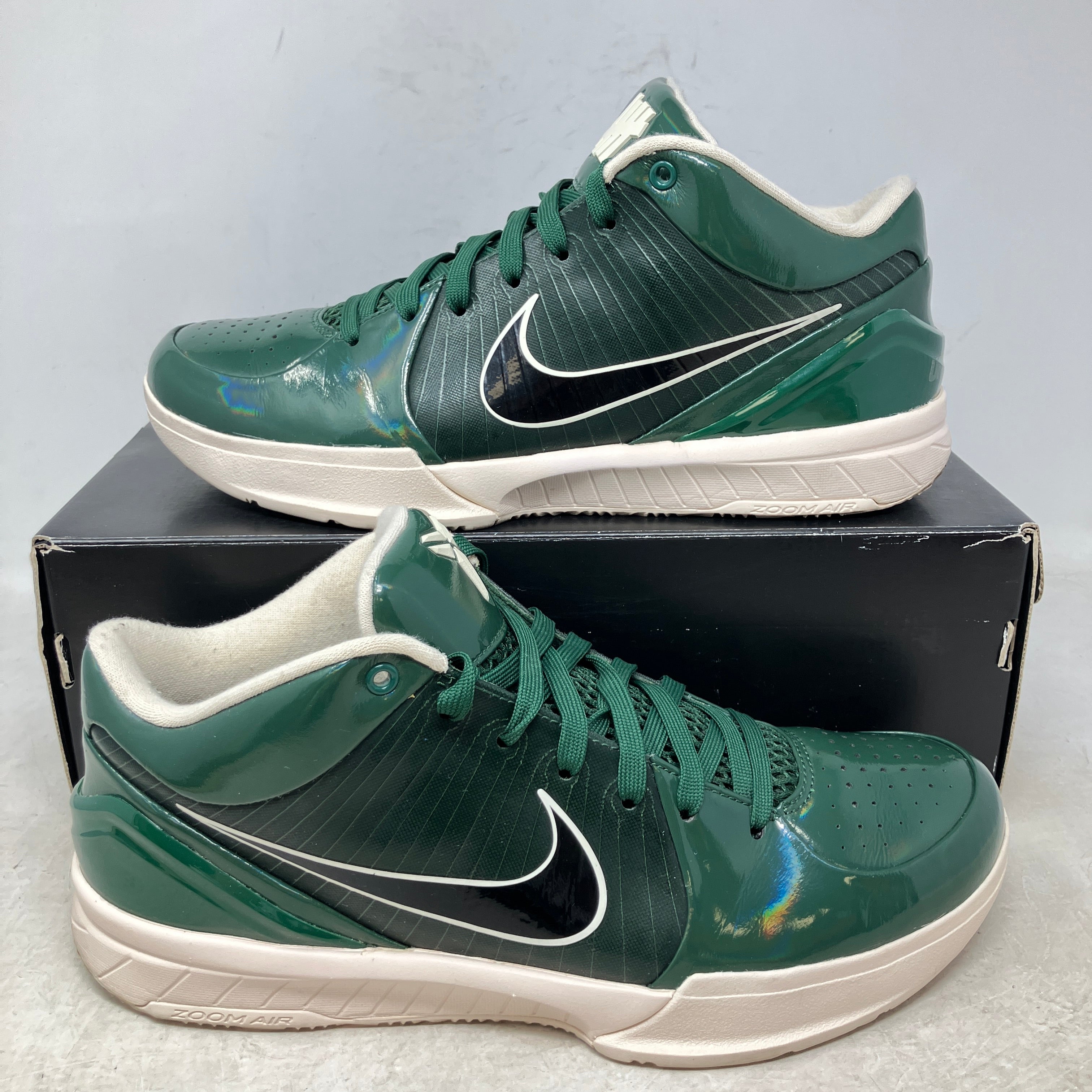Nike Kobe 4 Protro Undefeated Milwaukee Bucks