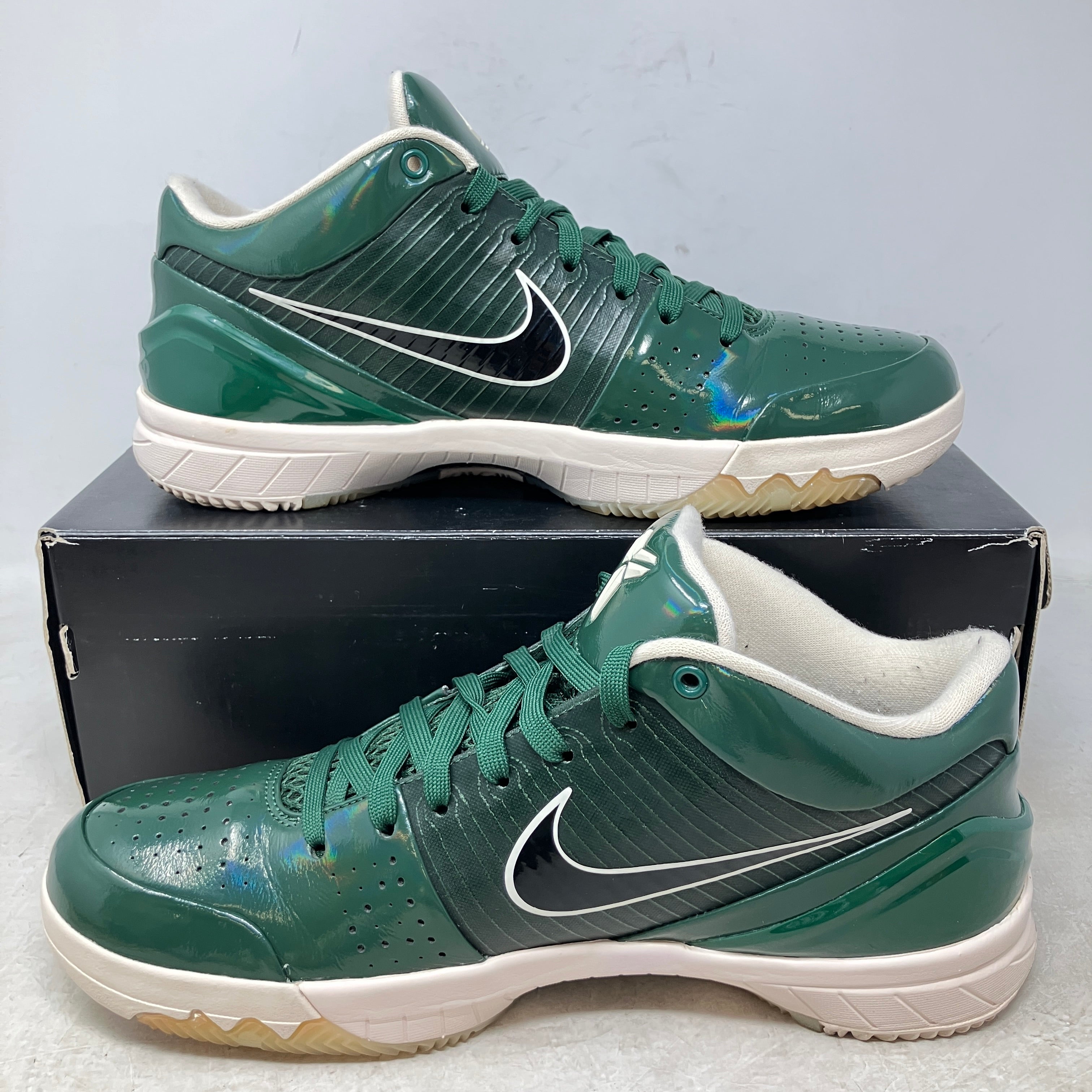 Nike Kobe 4 Protro Undefeated Milwaukee Bucks