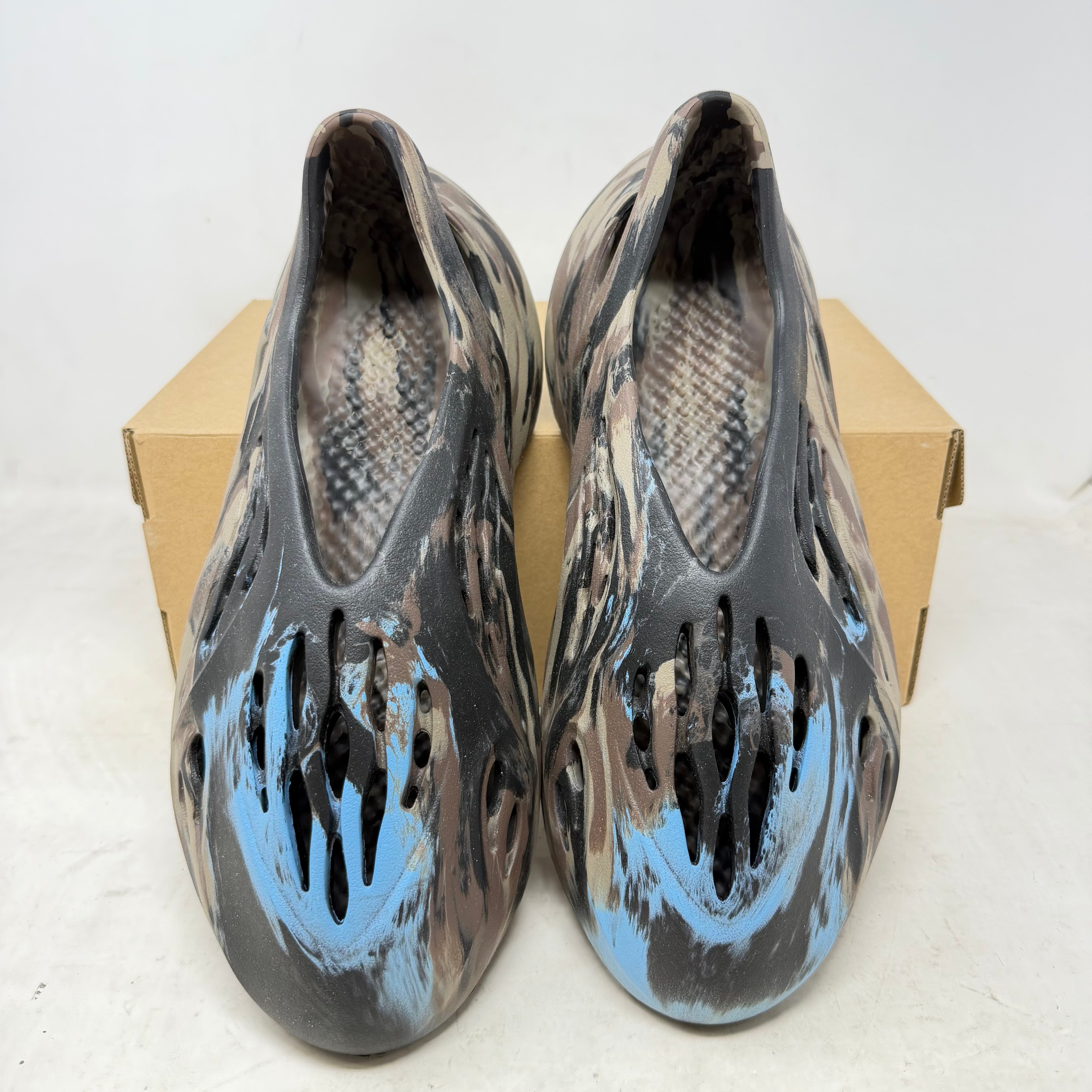 adidas Yeezy Foam RNR MX Cinder
