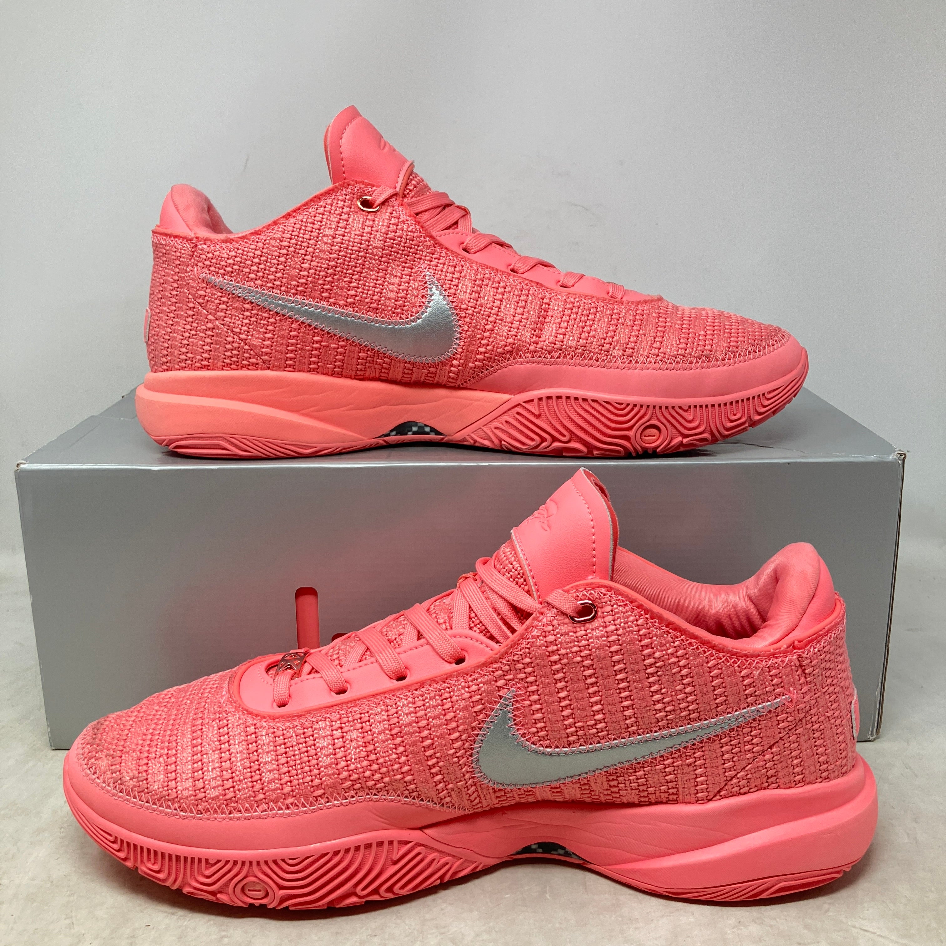 Nike LeBron 20 Pink Diamond
