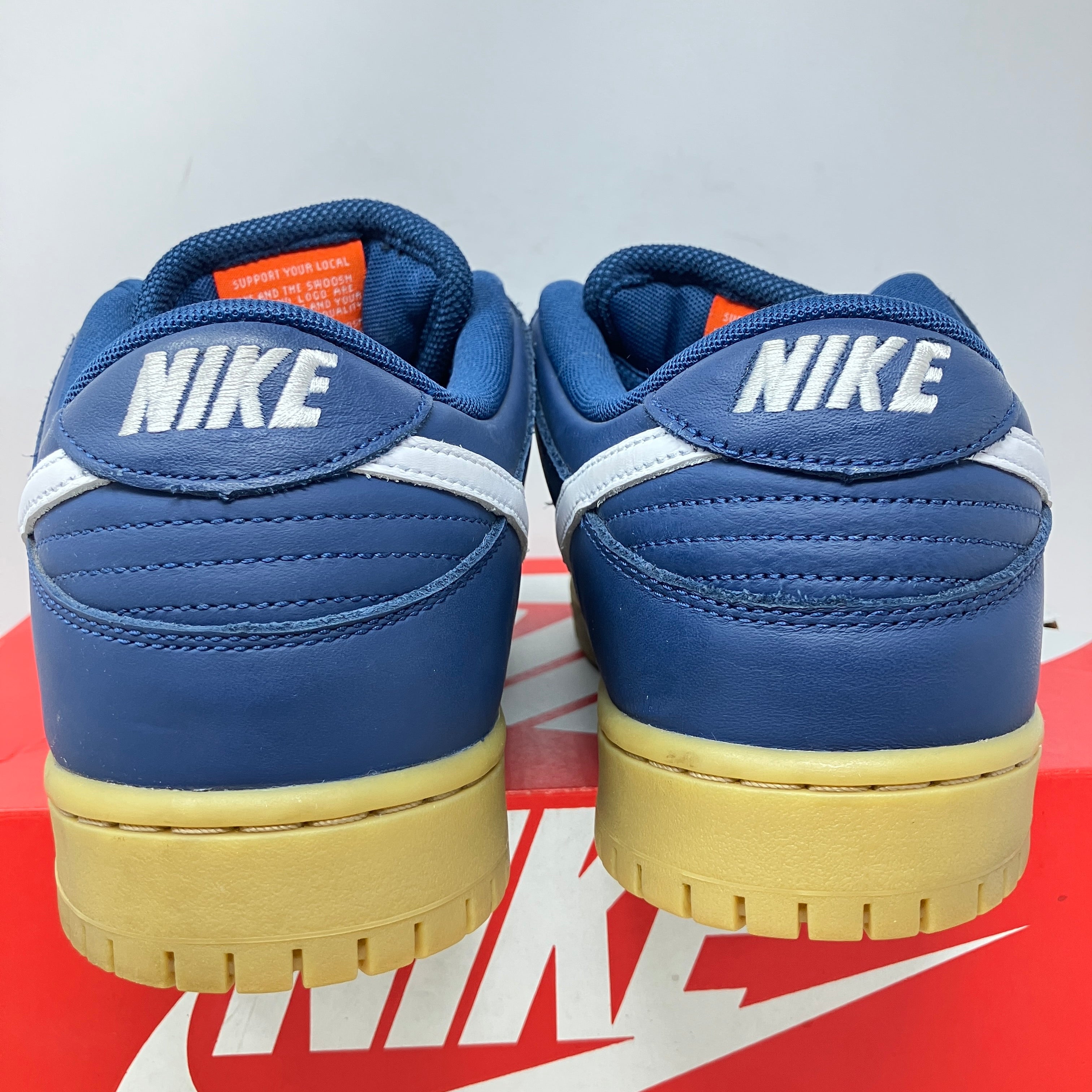 Nike SB Dunk Low Navy Gum