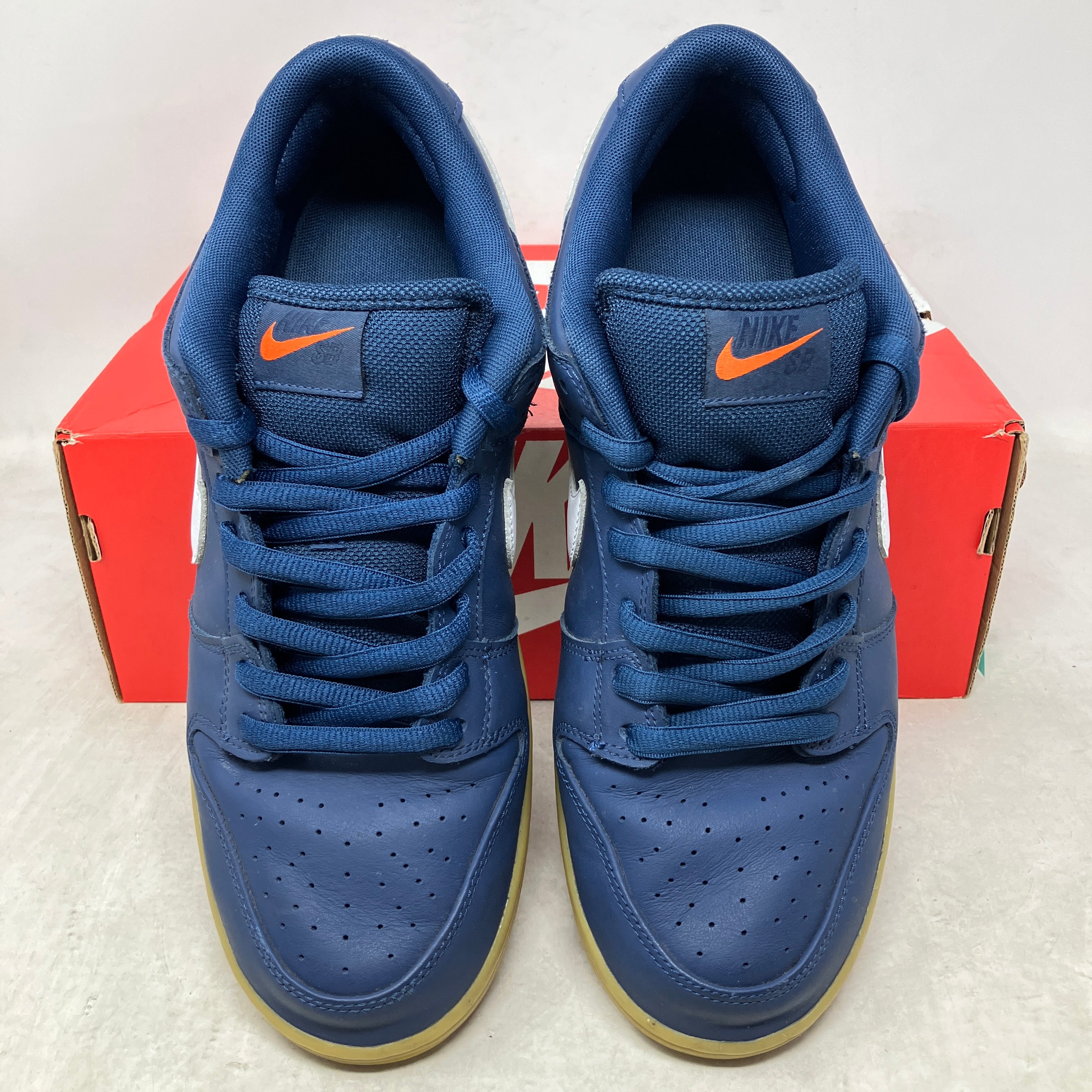 Nike SB Dunk Low Navy Gum