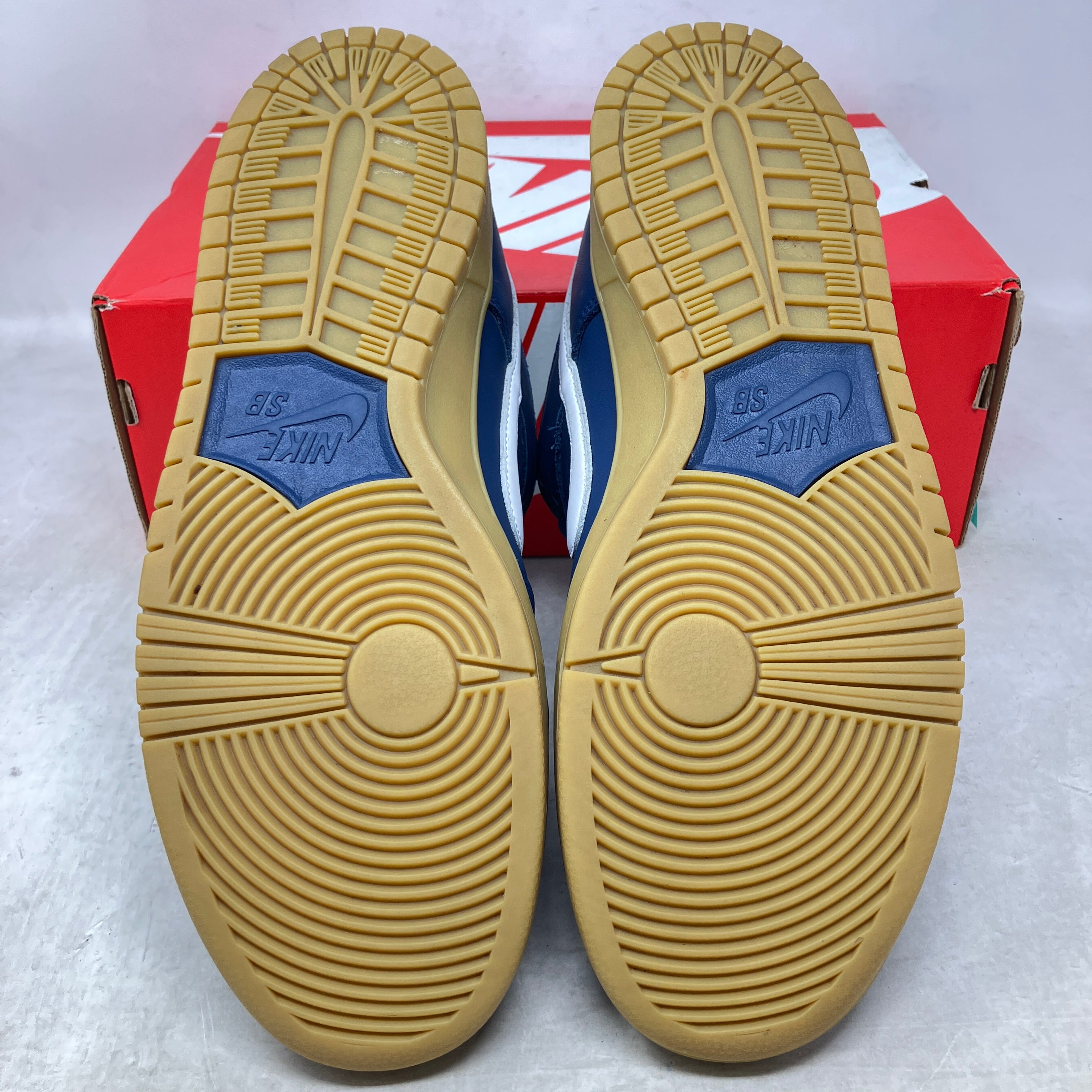 Nike SB Dunk Low Navy Gum