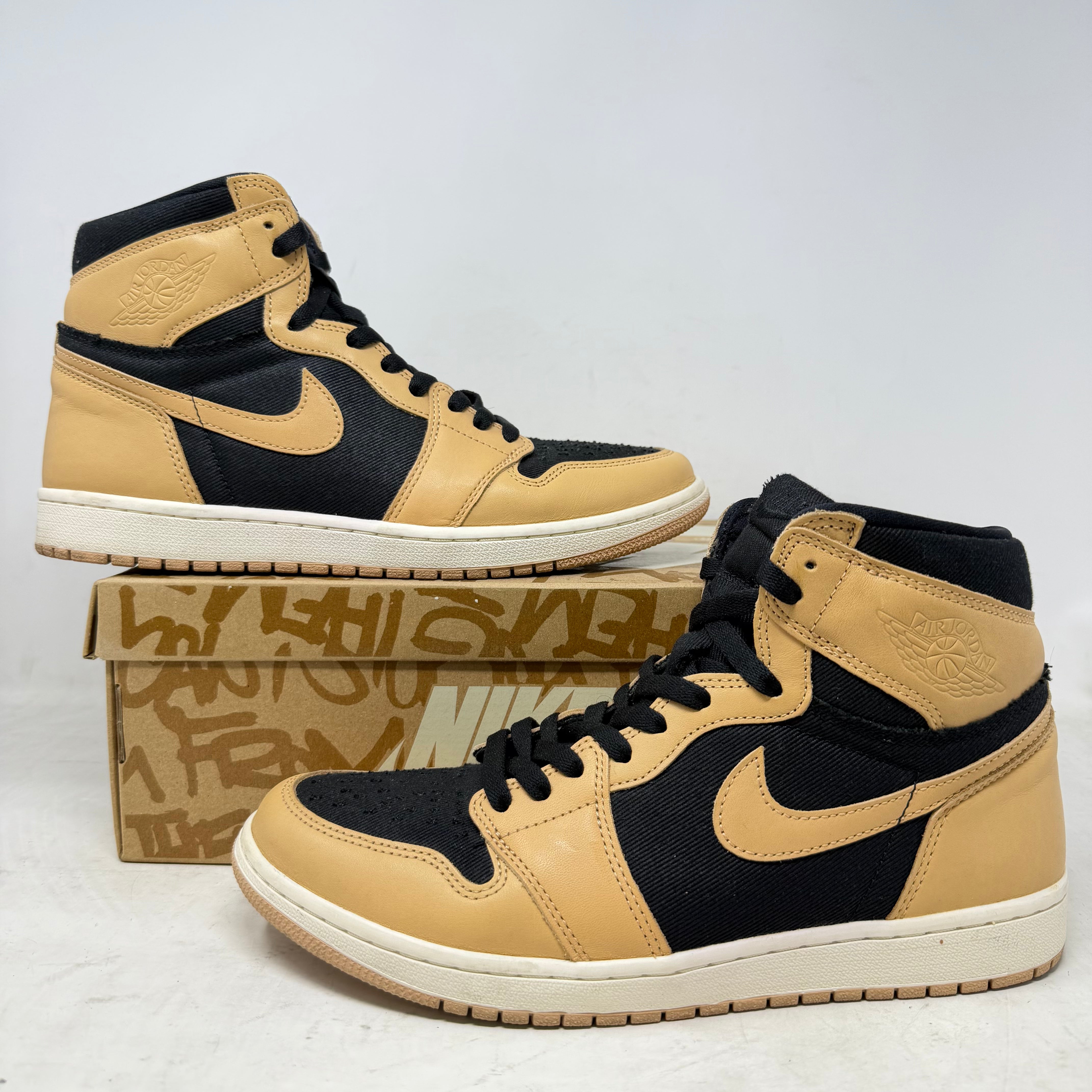 Jordan 1 Retro High OG Heirloom