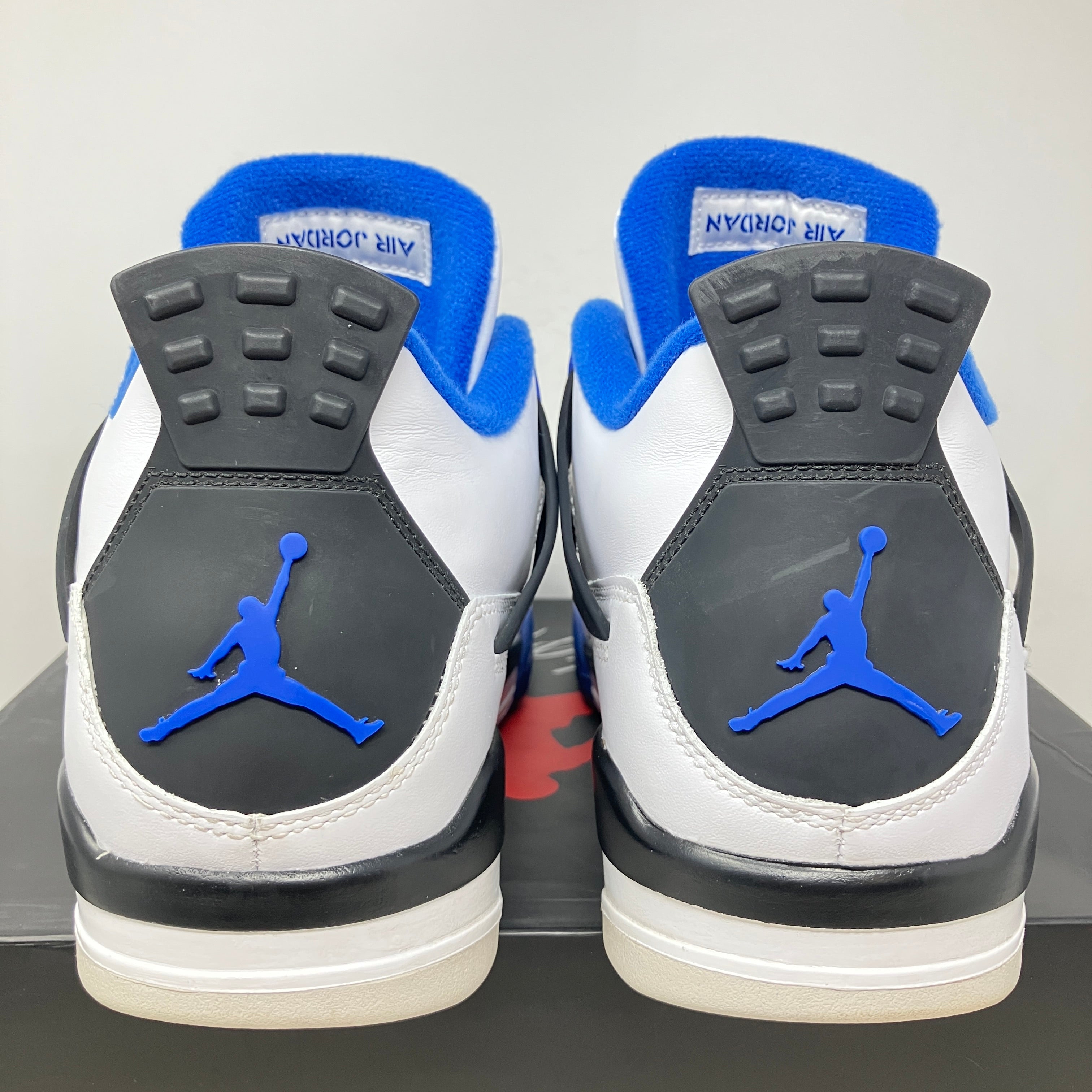 Jordan 4 Retro Motorsports (2017)