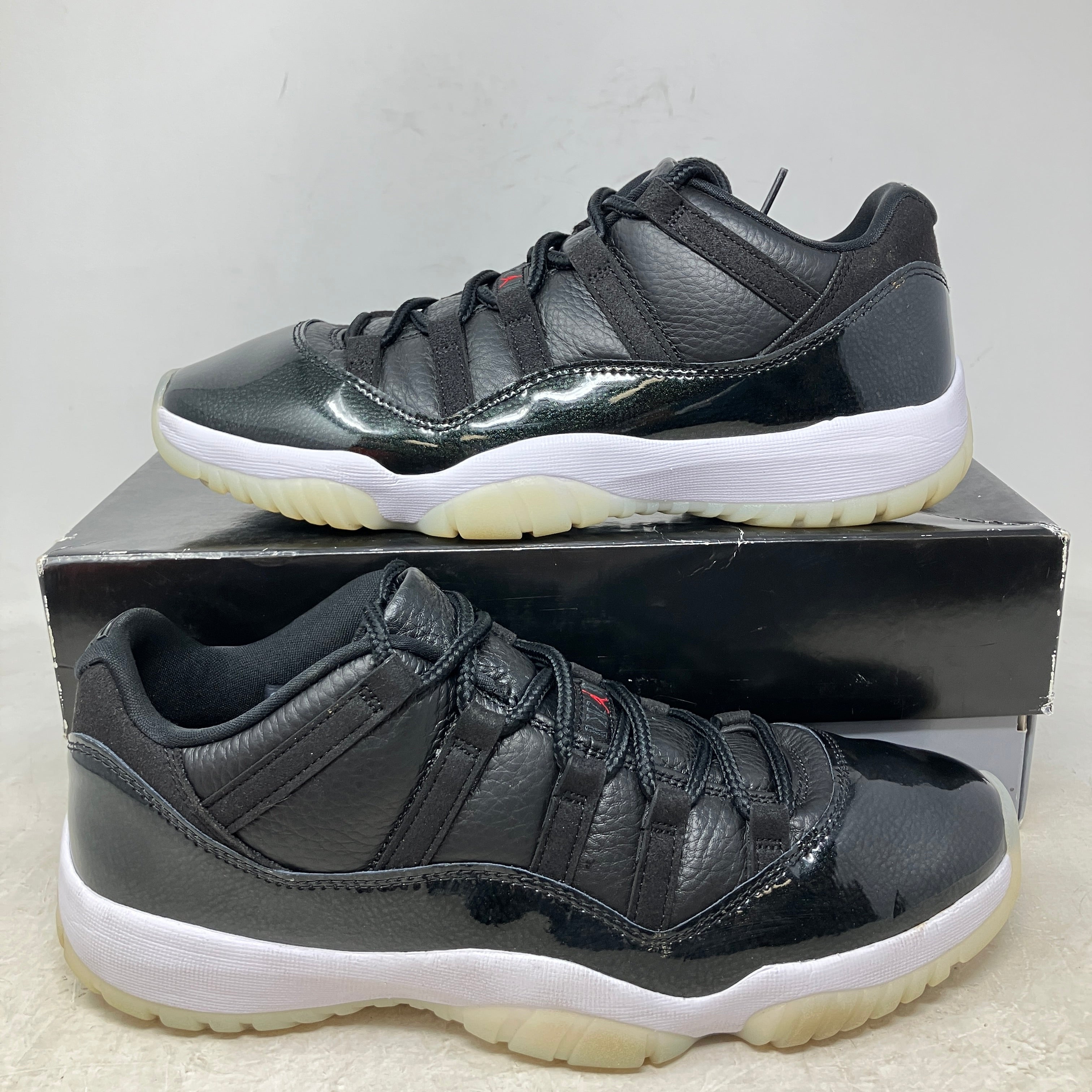 Jordan 11 Retro Low 72-10