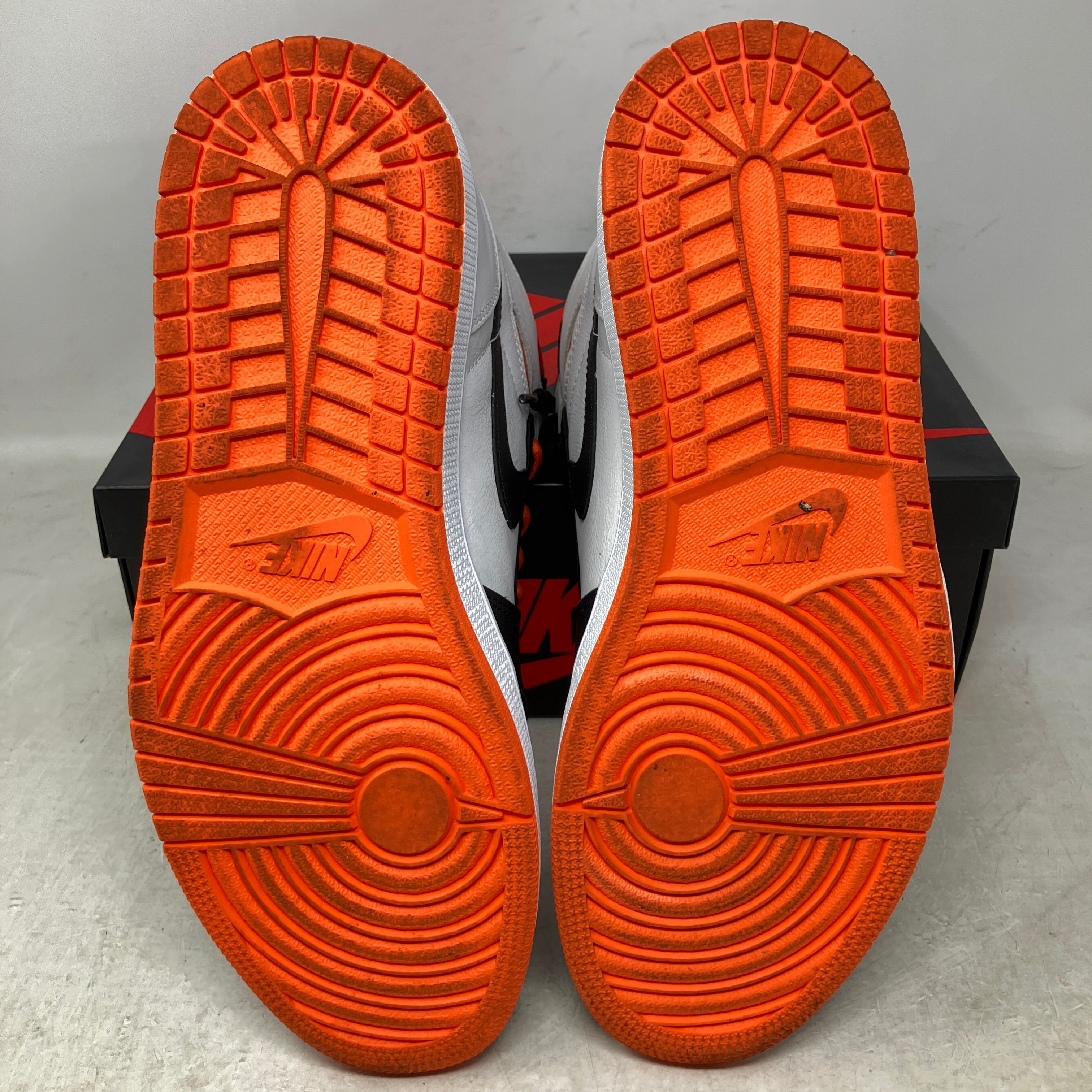 Jordan 1 Retro High Electro Orange