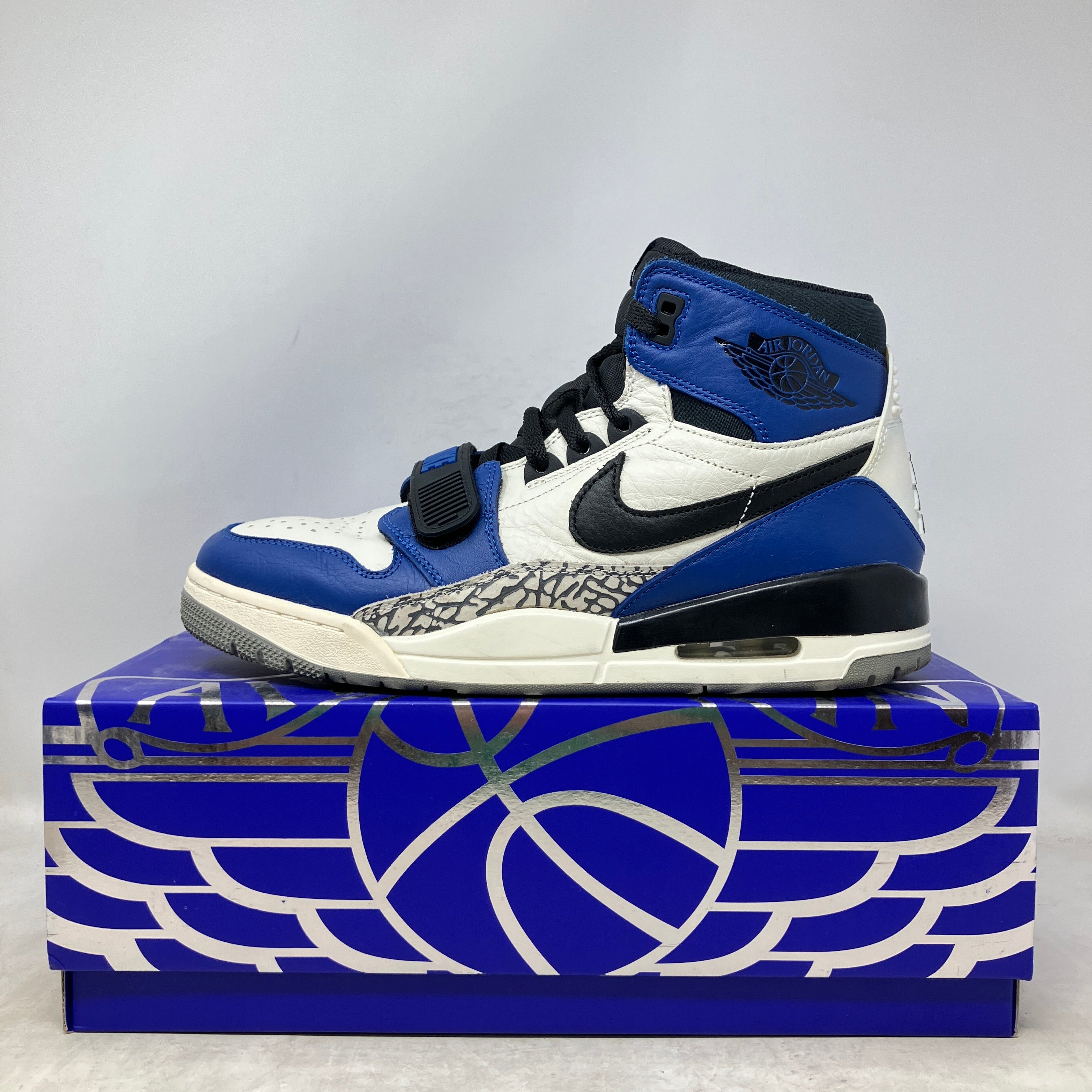 Jordan Legacy 312 Storm Blue – Hidden Realm