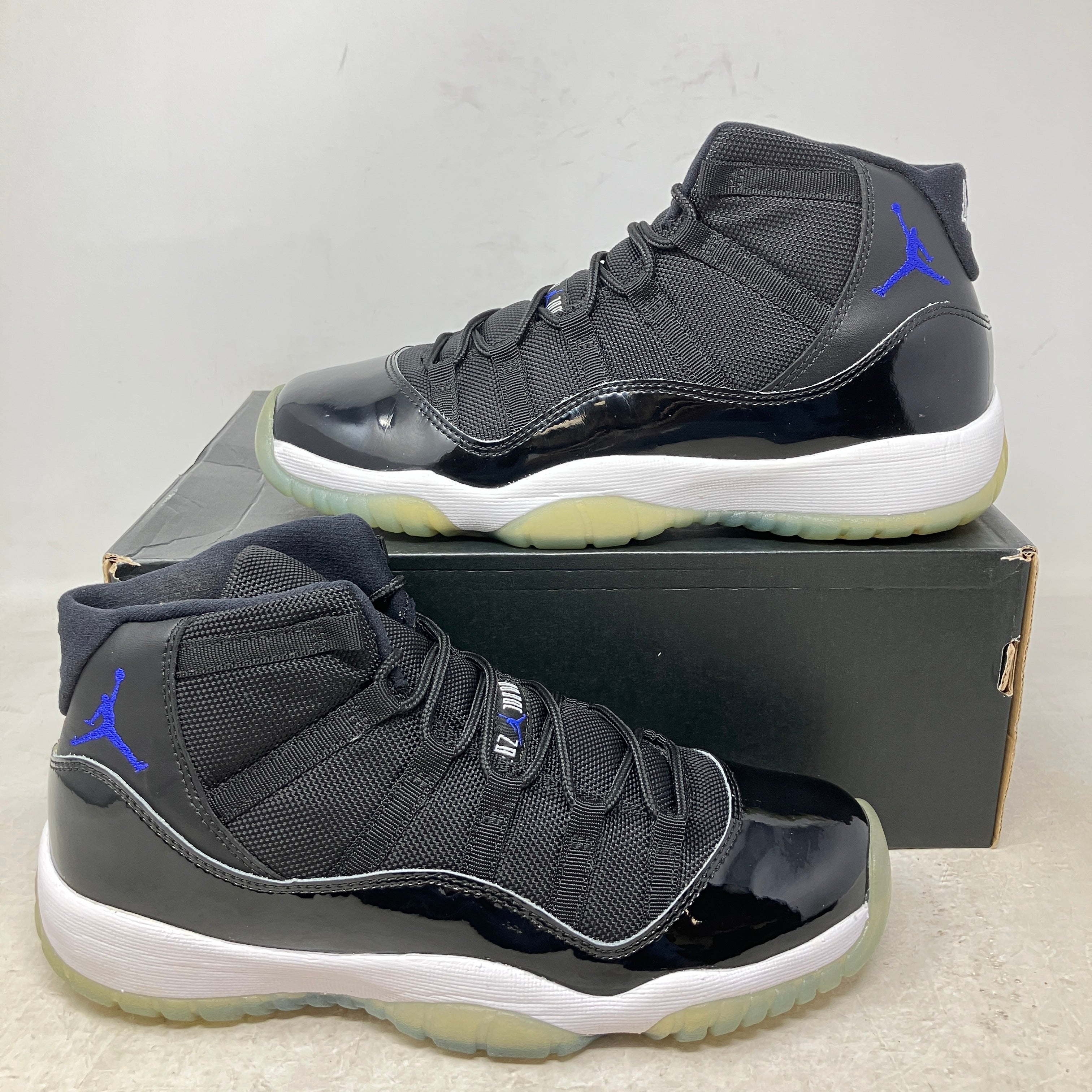 Jordan 11 Retro Space Jam (2016) (GS)