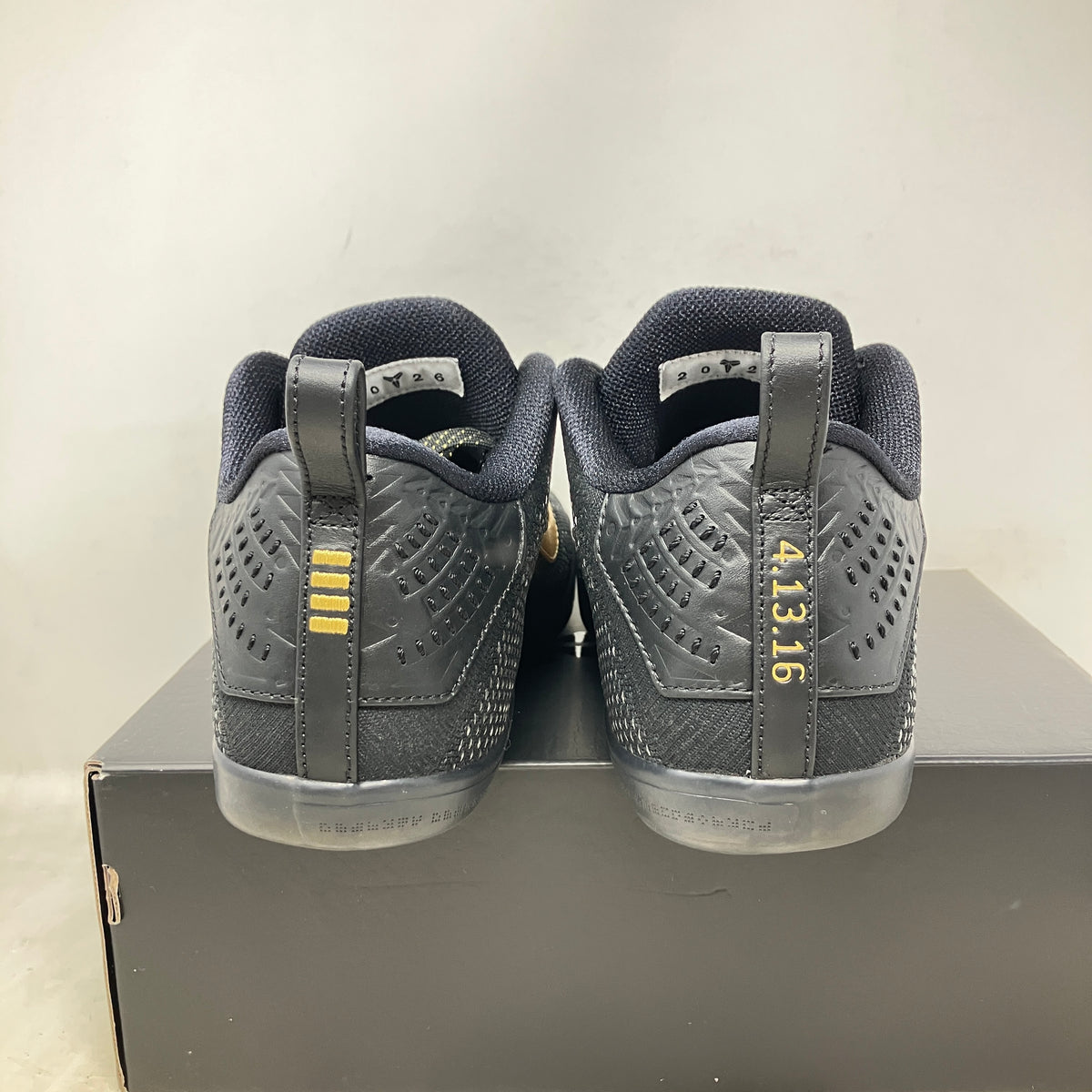 Nike Kobe 11 Elite Low Protro Fade to Black (2026)