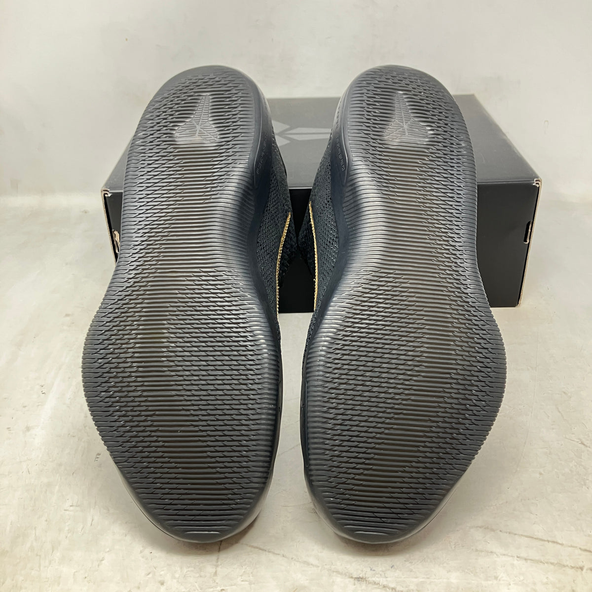 Nike Kobe 11 Elite Low Protro Fade to Black (2026)