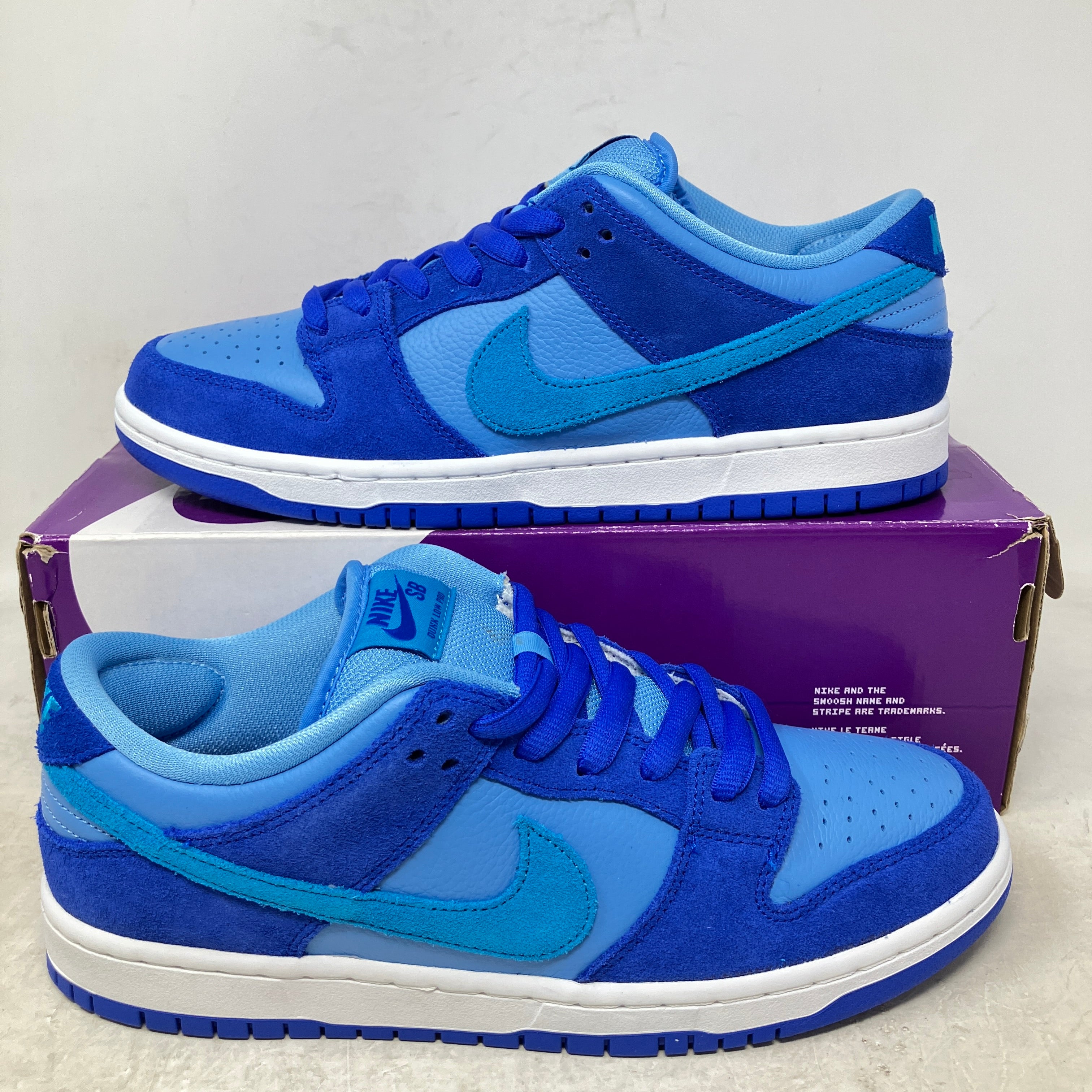 Nike SB Dunk Low Blue Raspberry