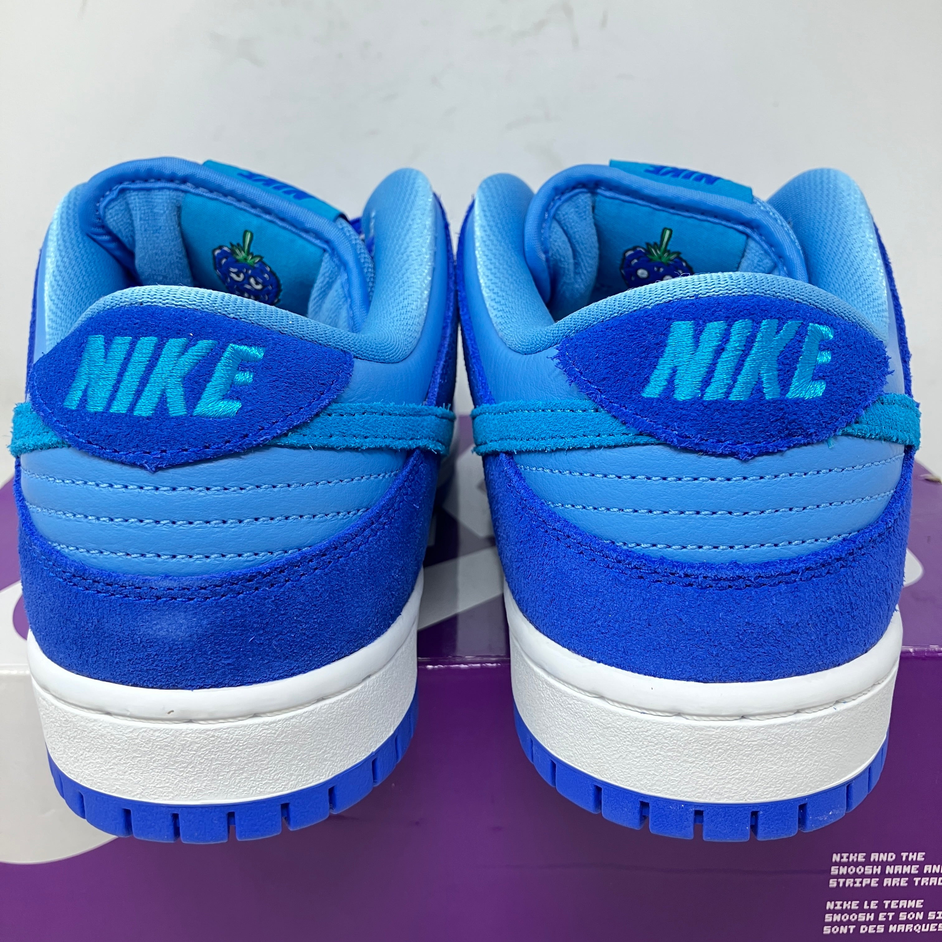 Nike SB Dunk Low Blue Raspberry