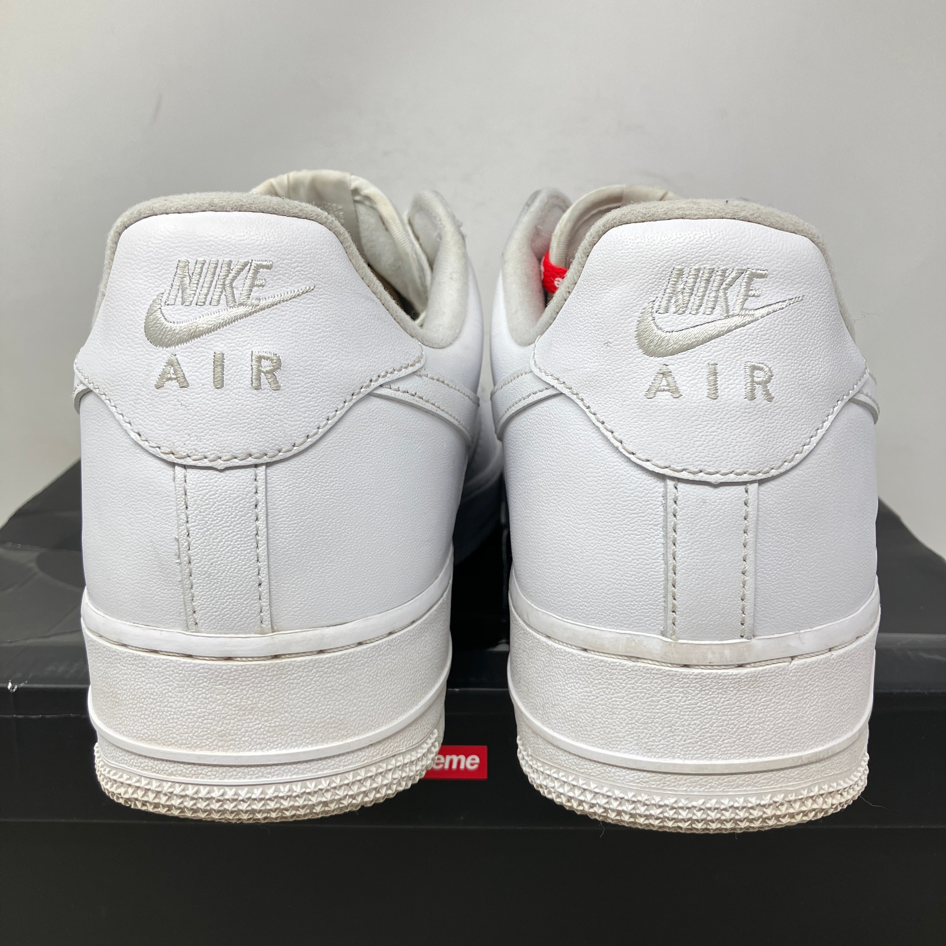Nike Air Force 1 Low Supreme White