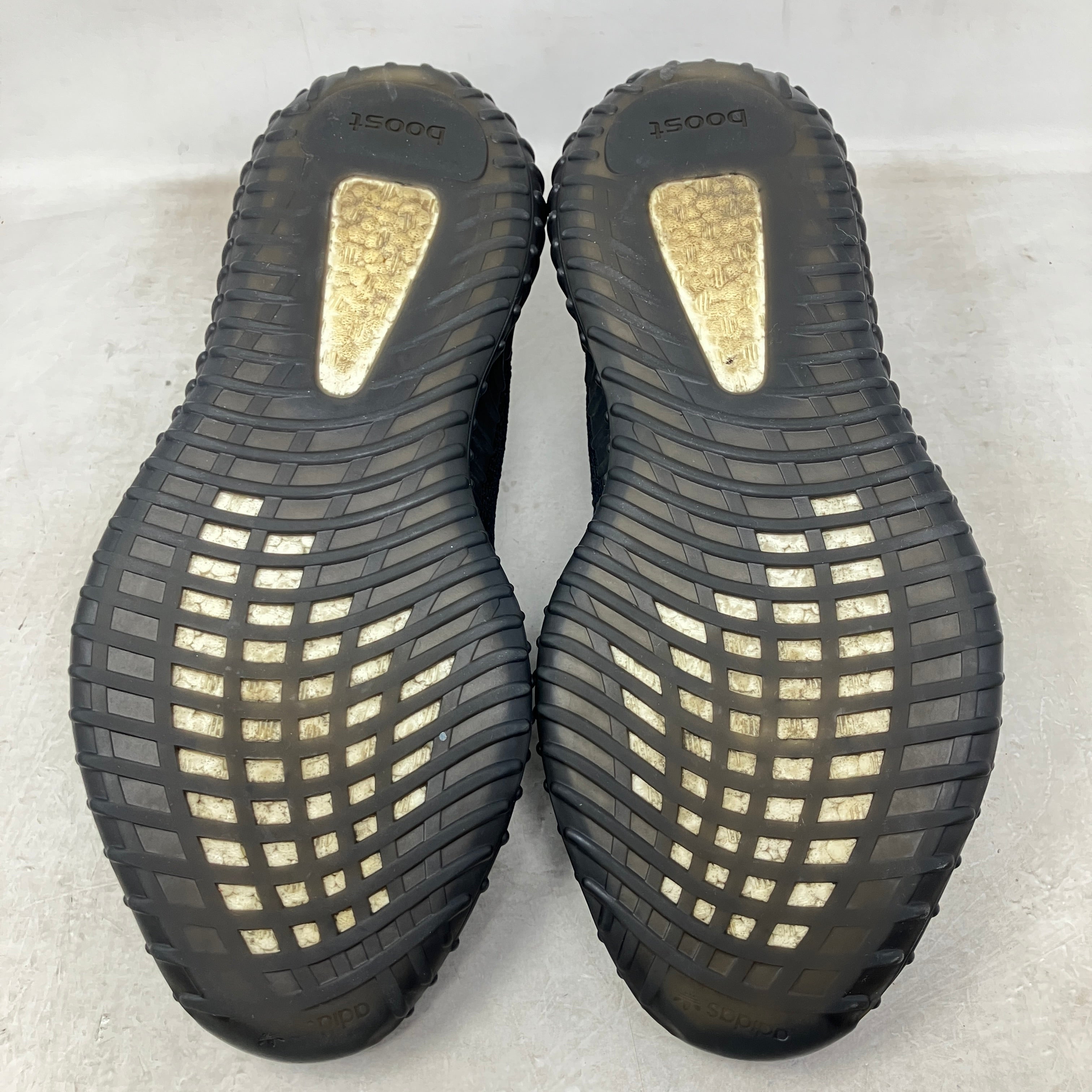 adidas Yeezy Boost 350 V2 Black Red