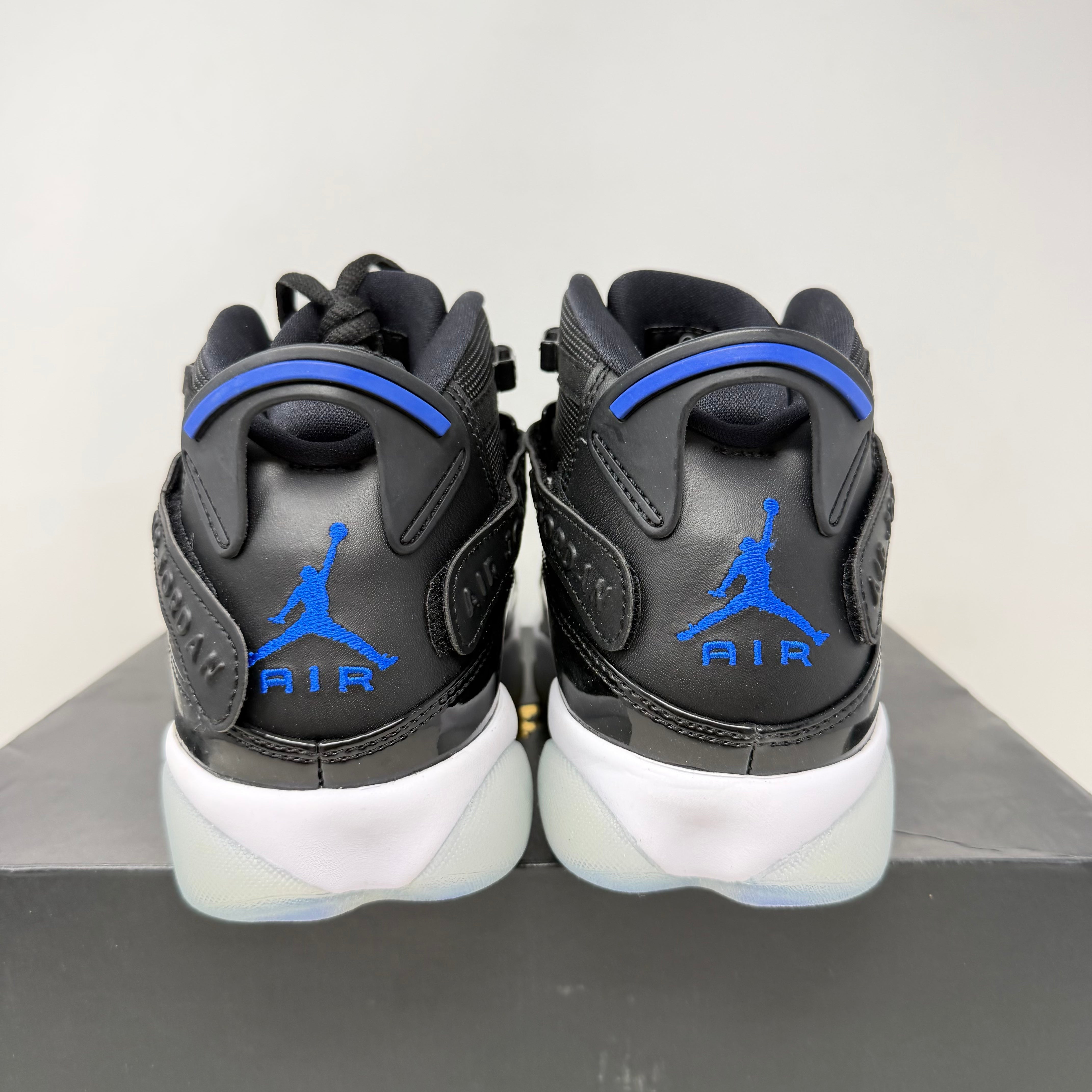 Jordan 6 Rings Space Jam (2018)