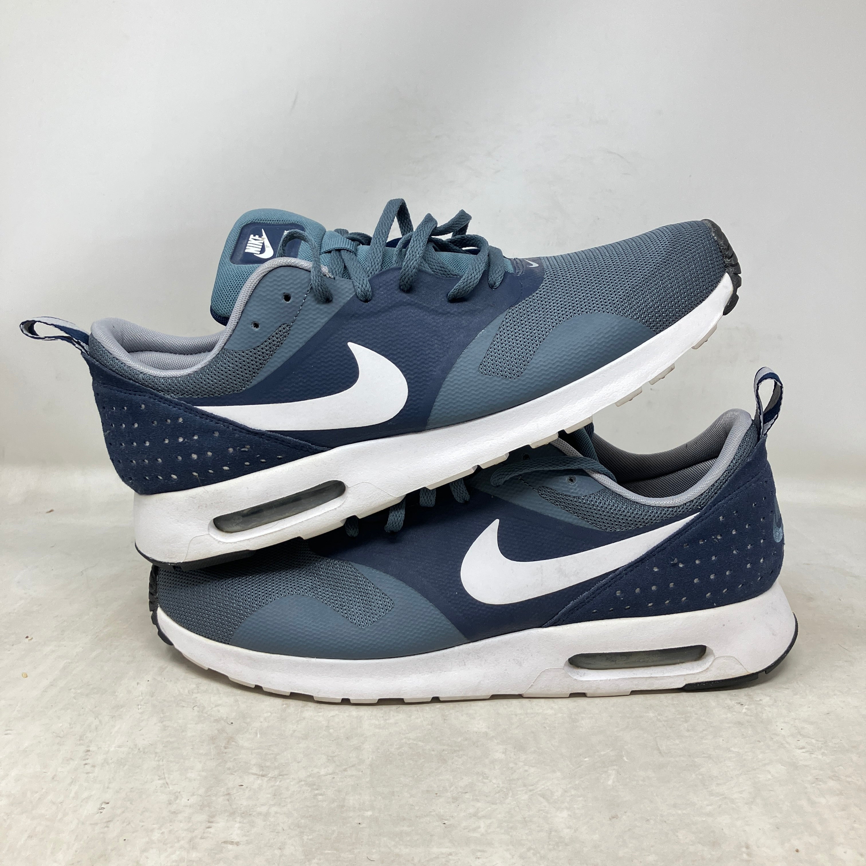 Nike Air Max Tavas Essential