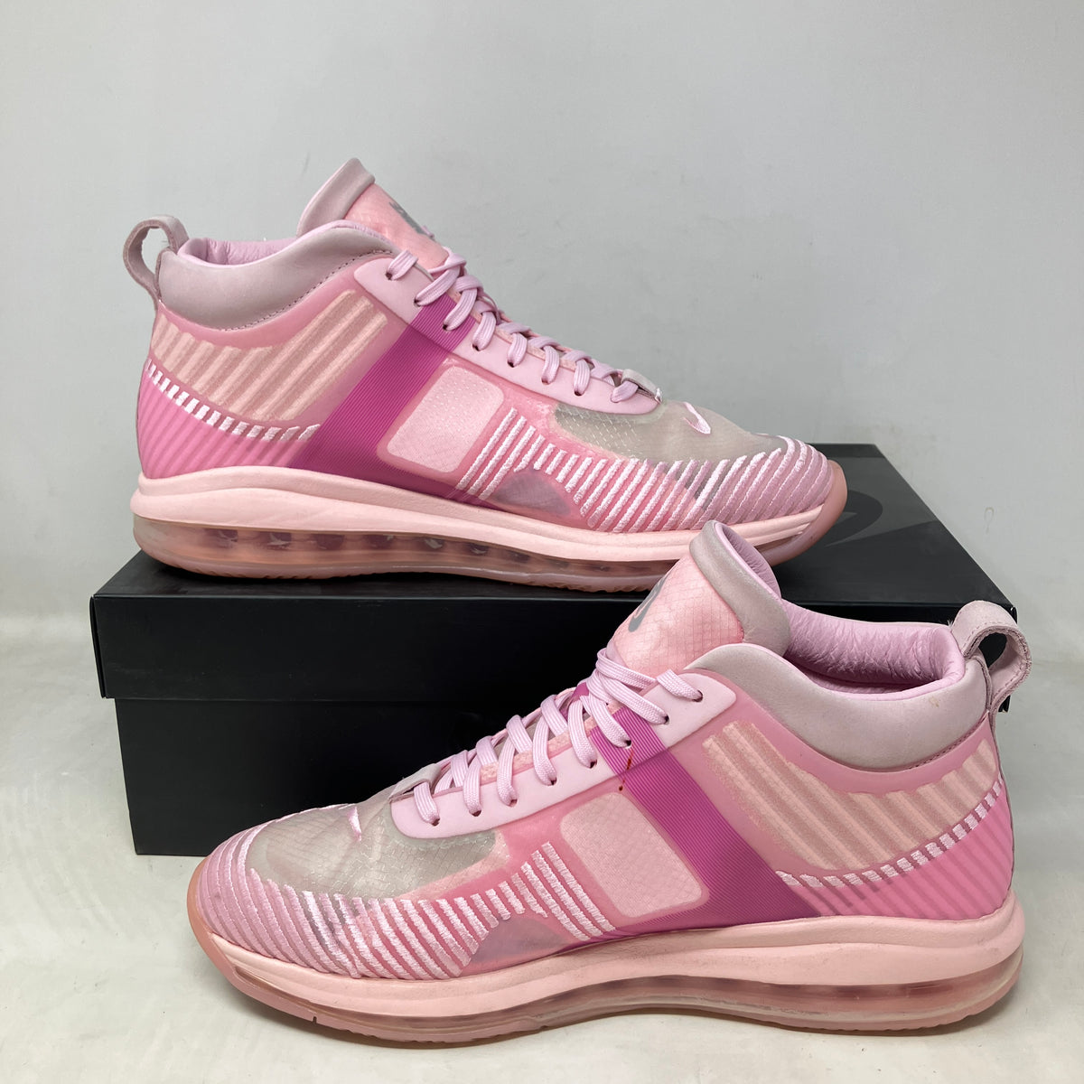 Nike LeBron Icon John Elliott Tulip Pink
