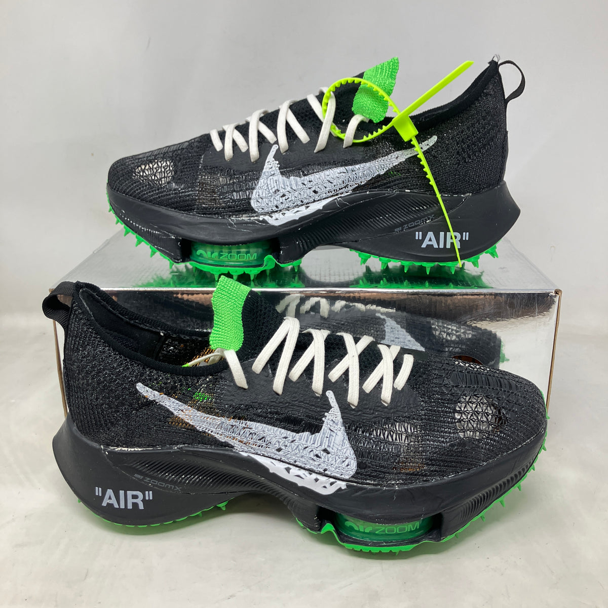 Nike Air Zoom Tempo Next% Flyknit Off-White Black Scream Green