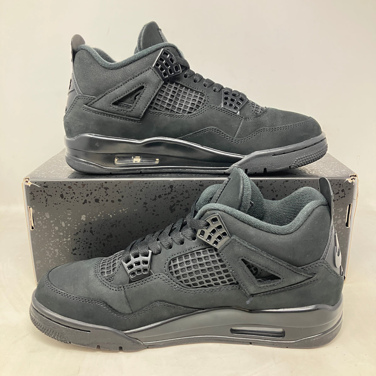 Jordan 4 Retro Black Cat (2025)