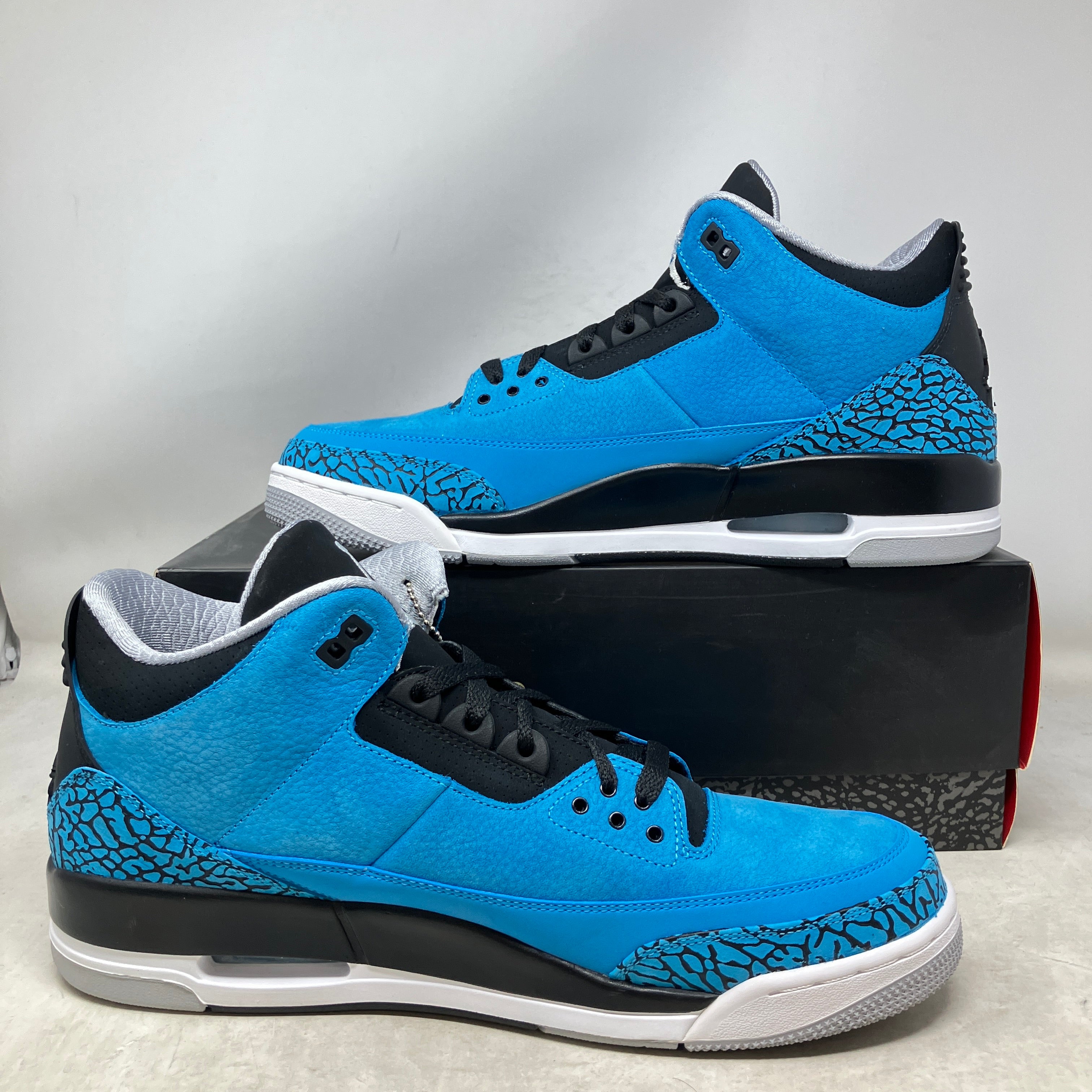 Jordan 3 Retro Powder Blue