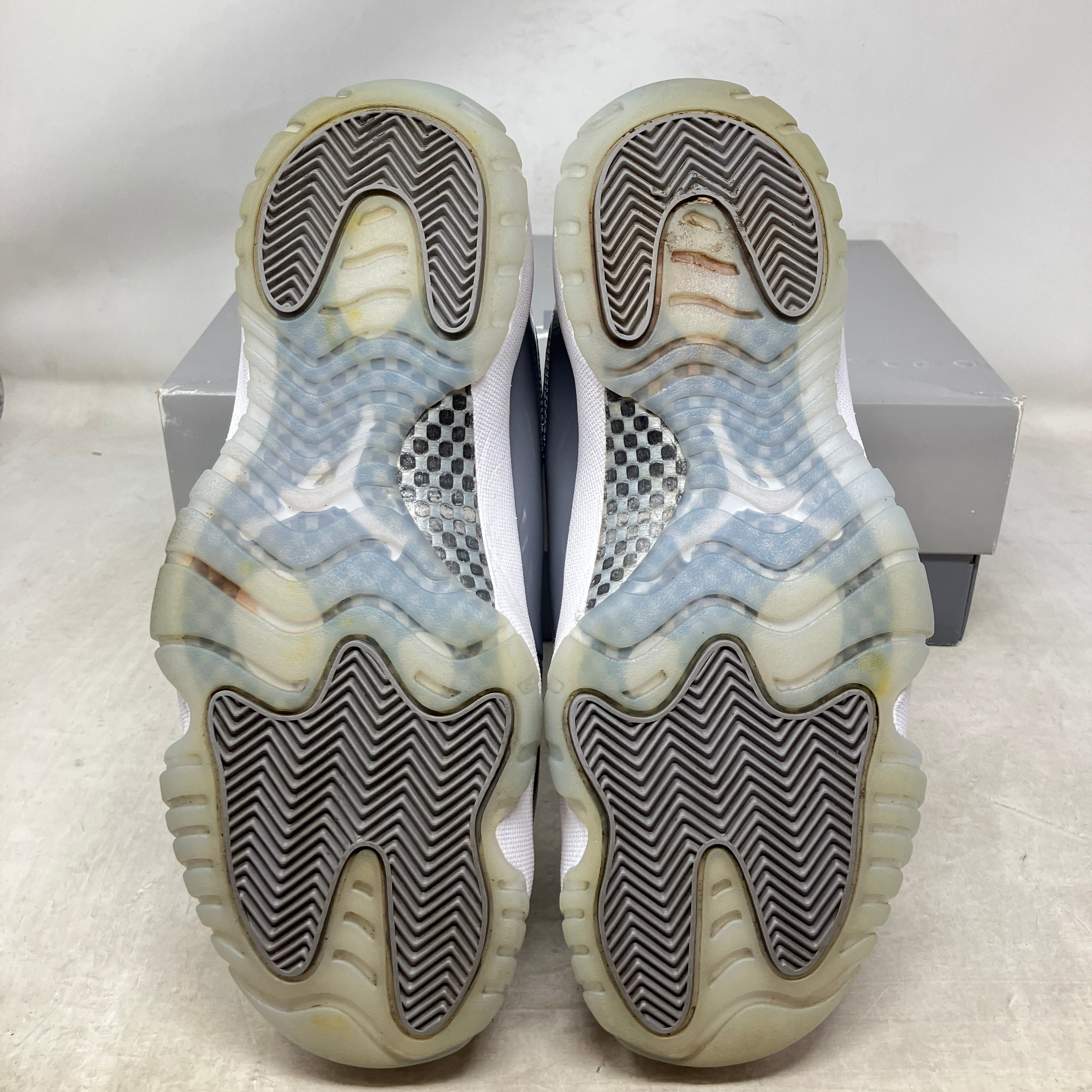 Jordan 11 Retro Cool Grey (2021)