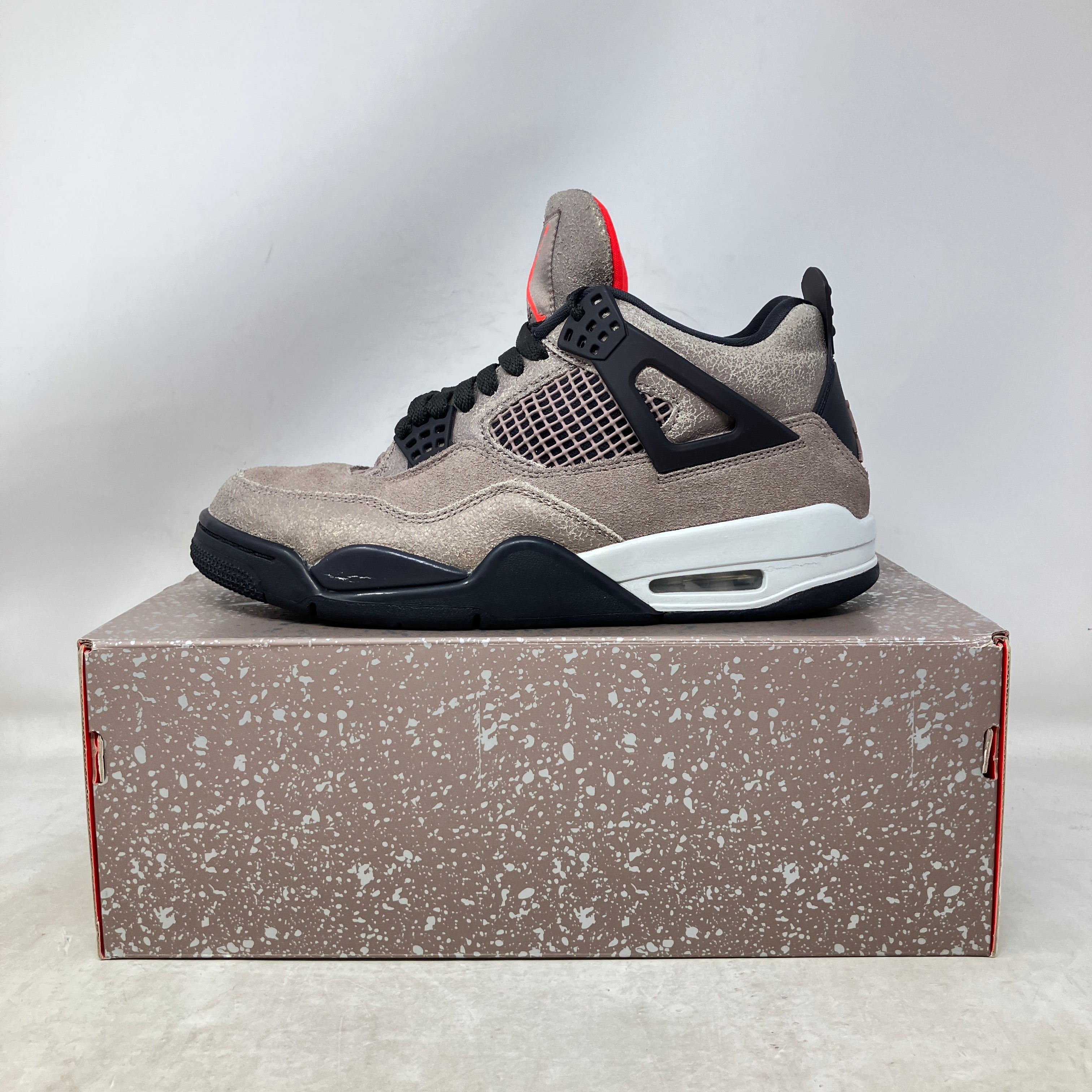 Jordan 4 Retro Taupe Haze
