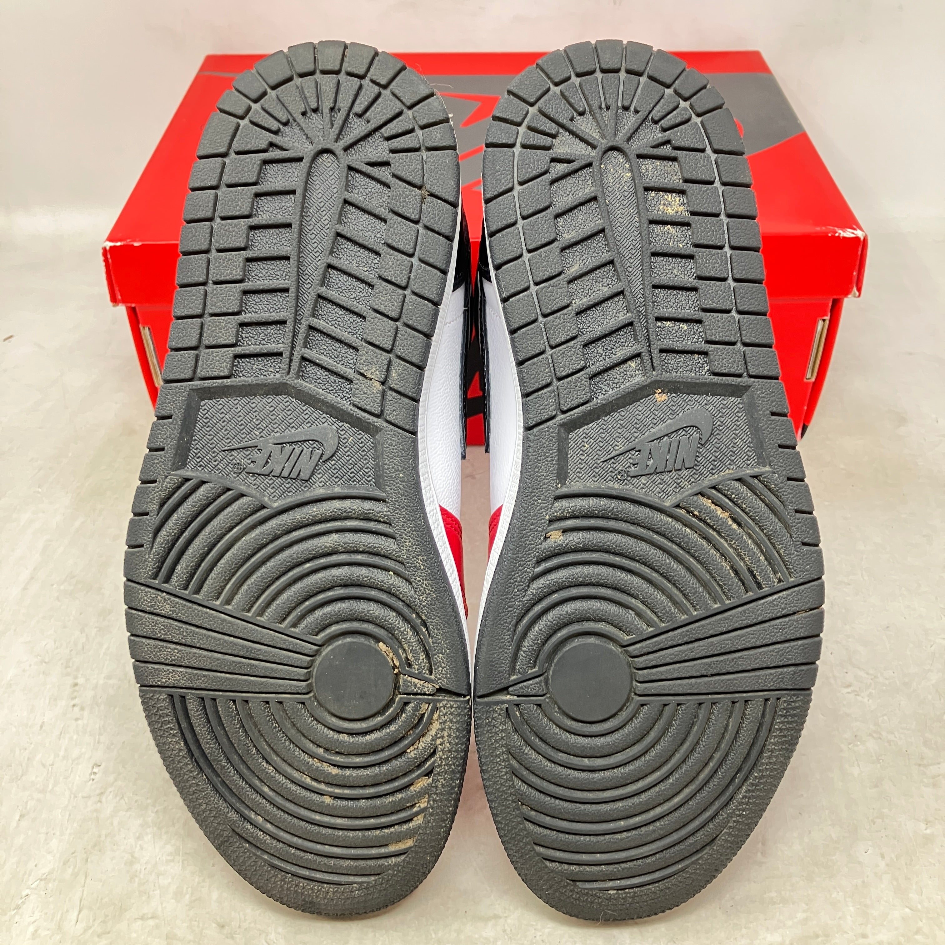 Jordan 1 Retro High Satin Snake Chicago (Women's)