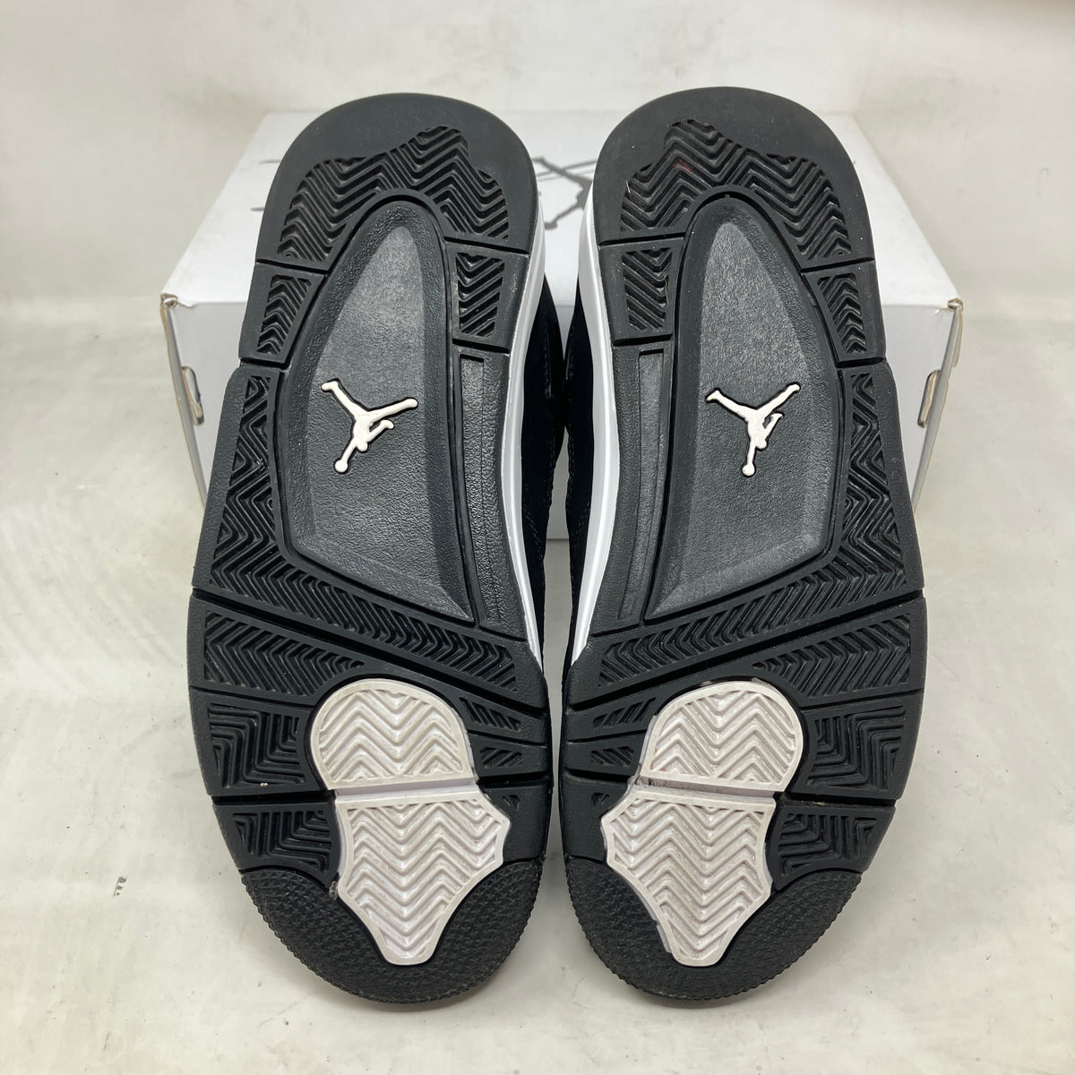 Jordan 4 Retro White Thunder (GS)