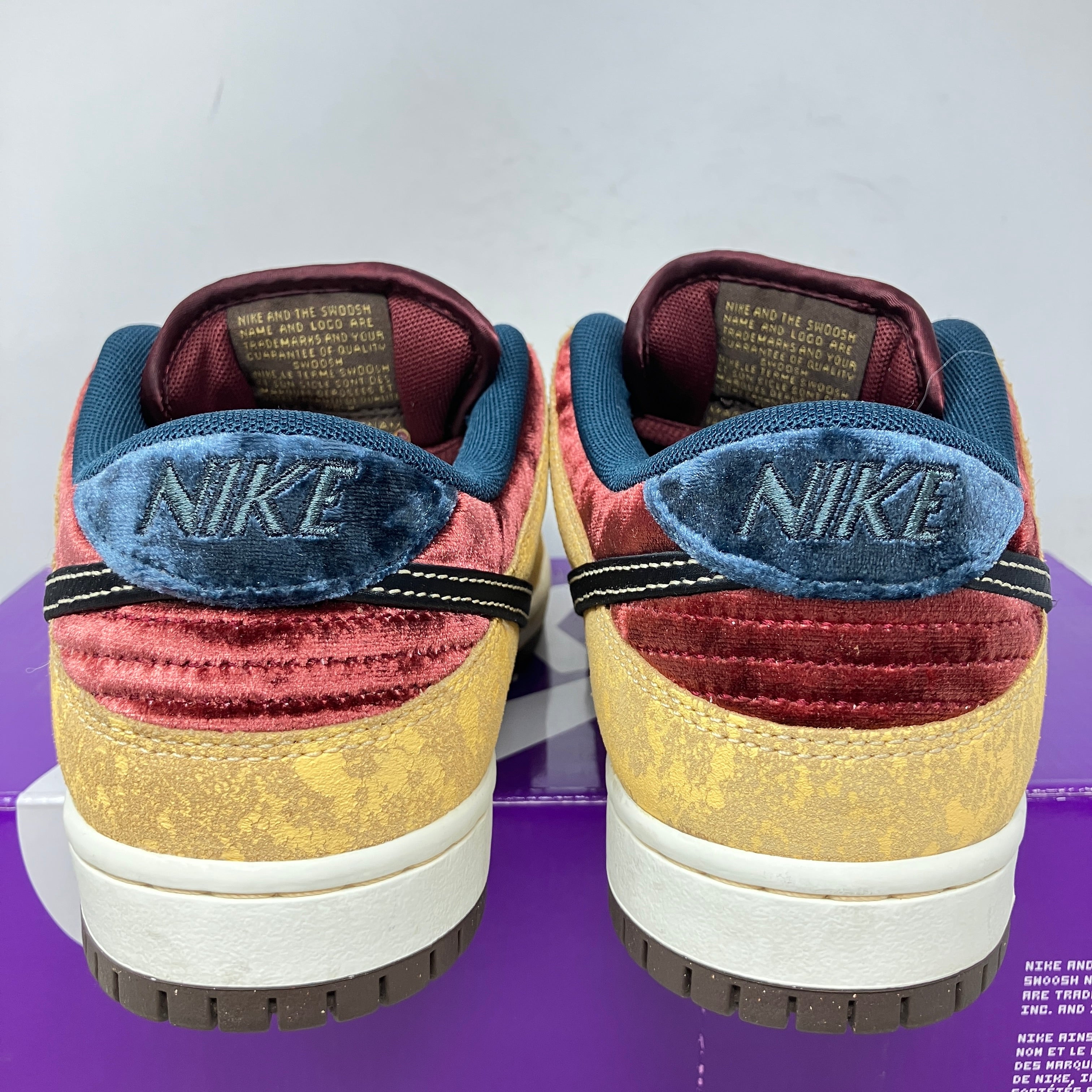 Nike SB Dunk Low City of Cinema