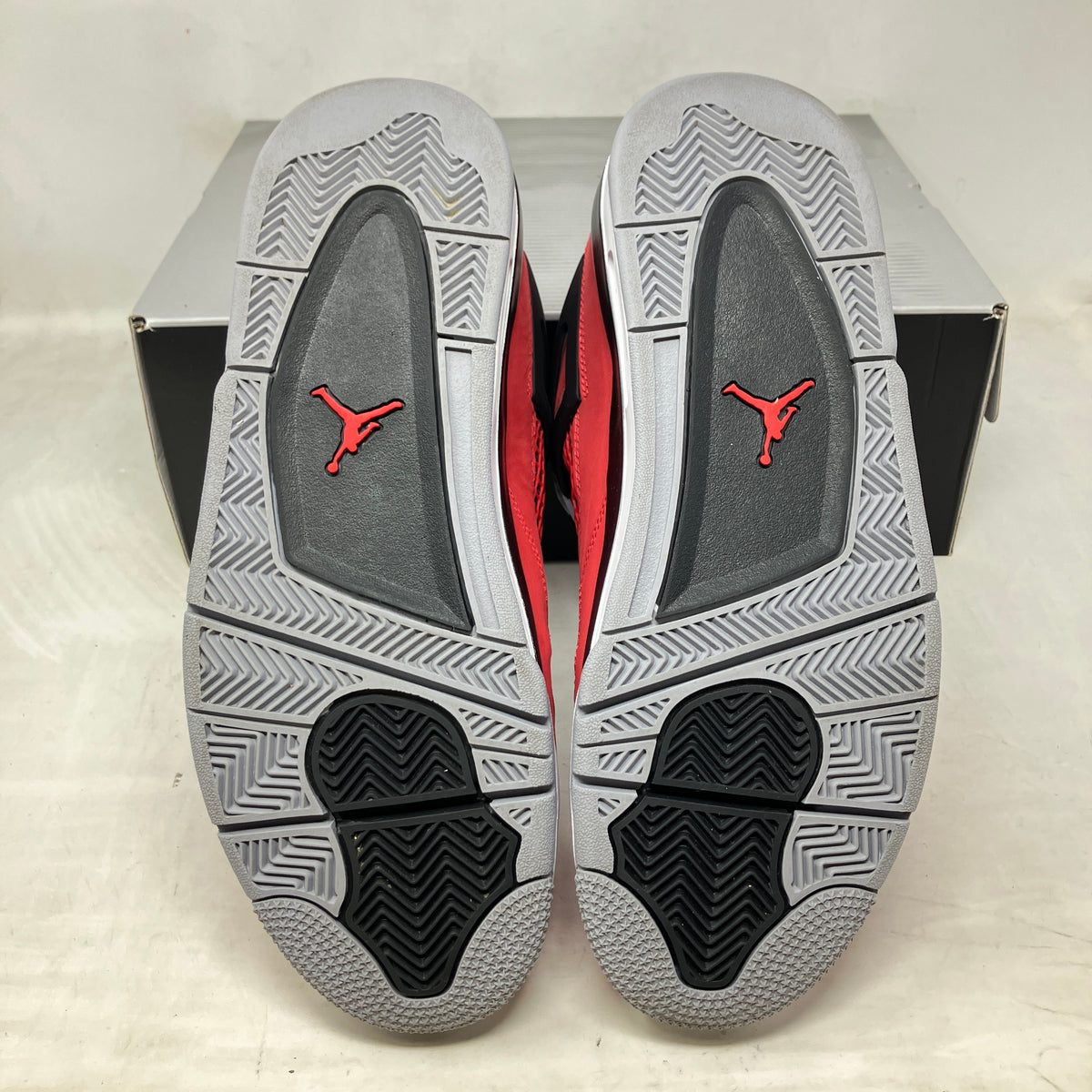 Jordan 4 Retro Toro Bravo (2026)