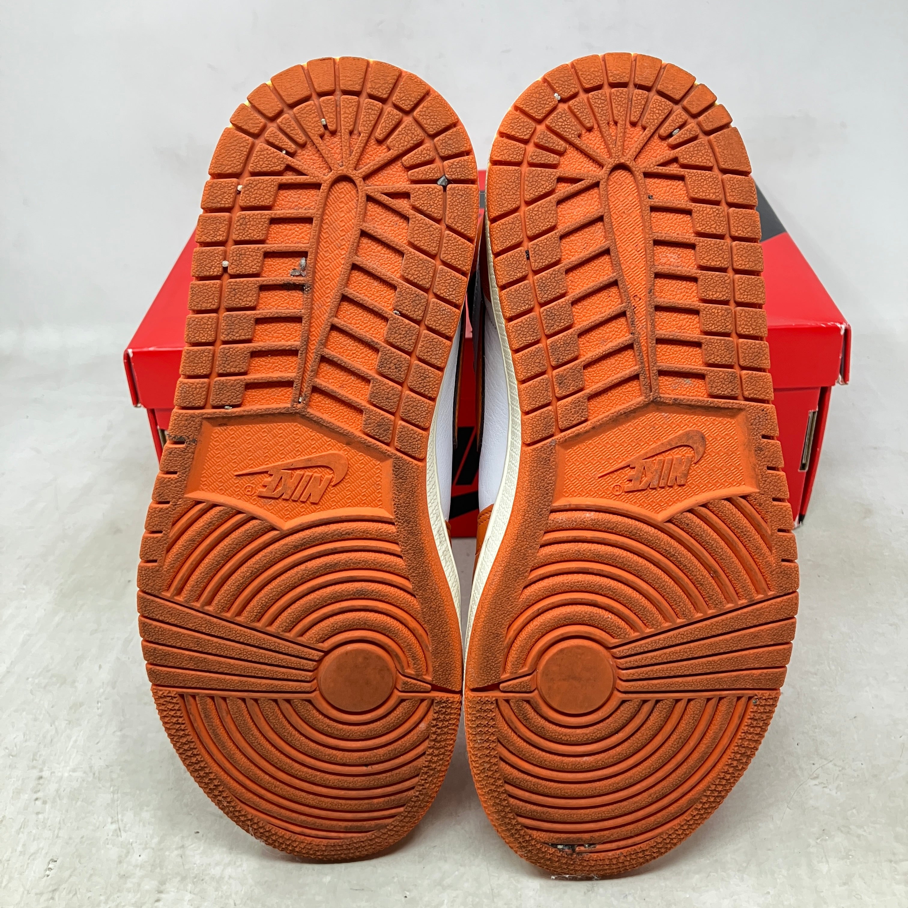 Jordan 1 Retro High OG Starfish (Women's)