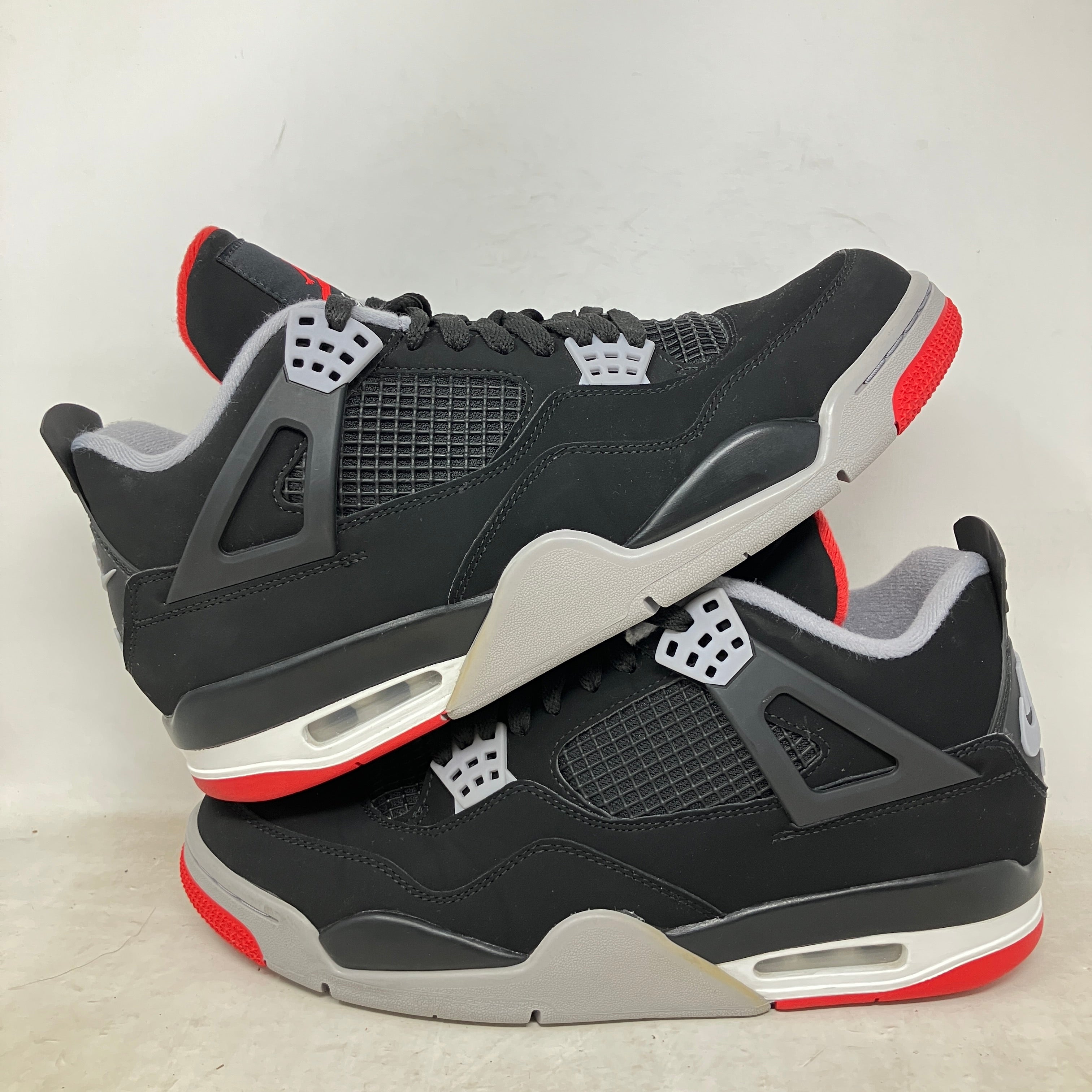 Jordan 4 Retro Bred (2019)