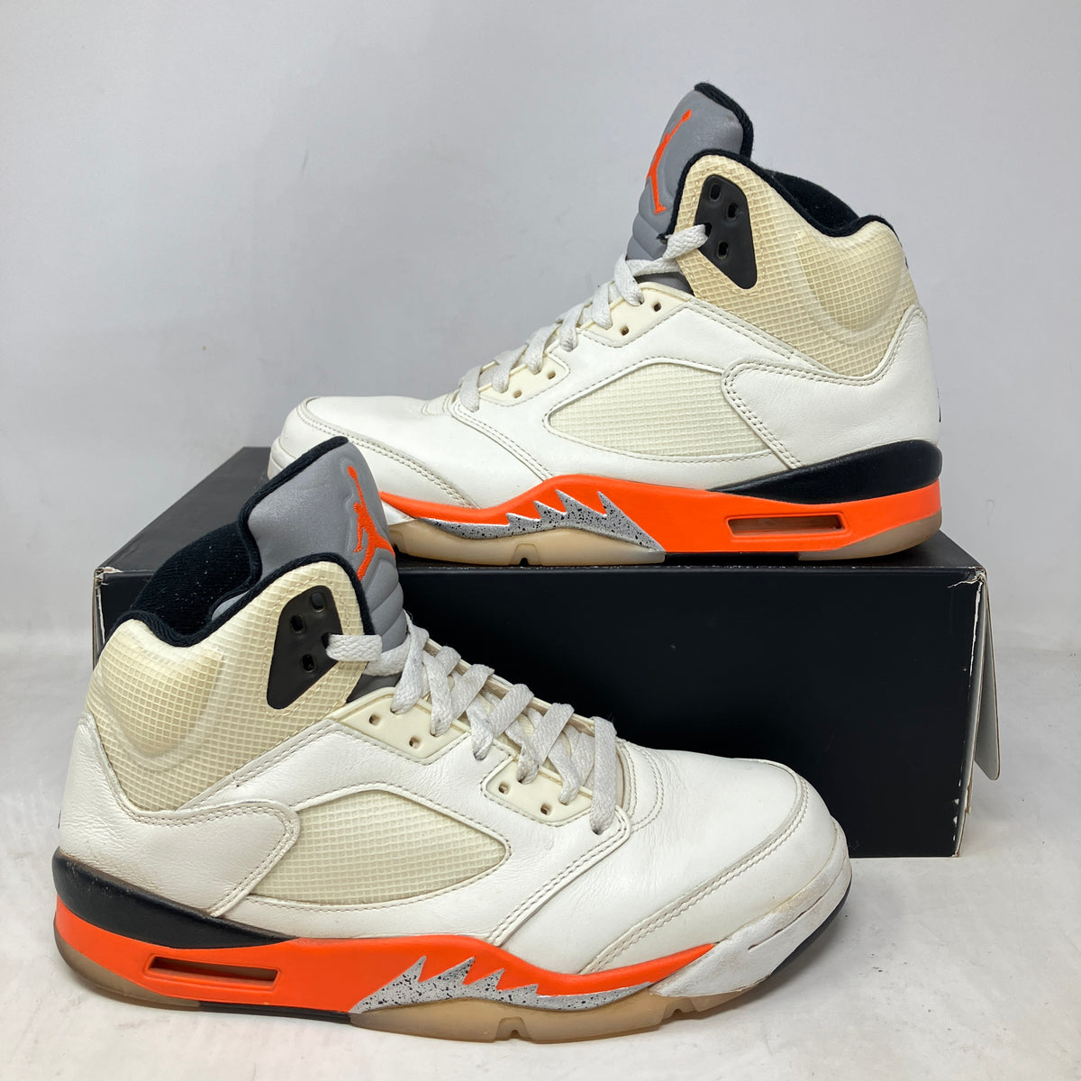 Jordan 5 Retro Shattered Backboard