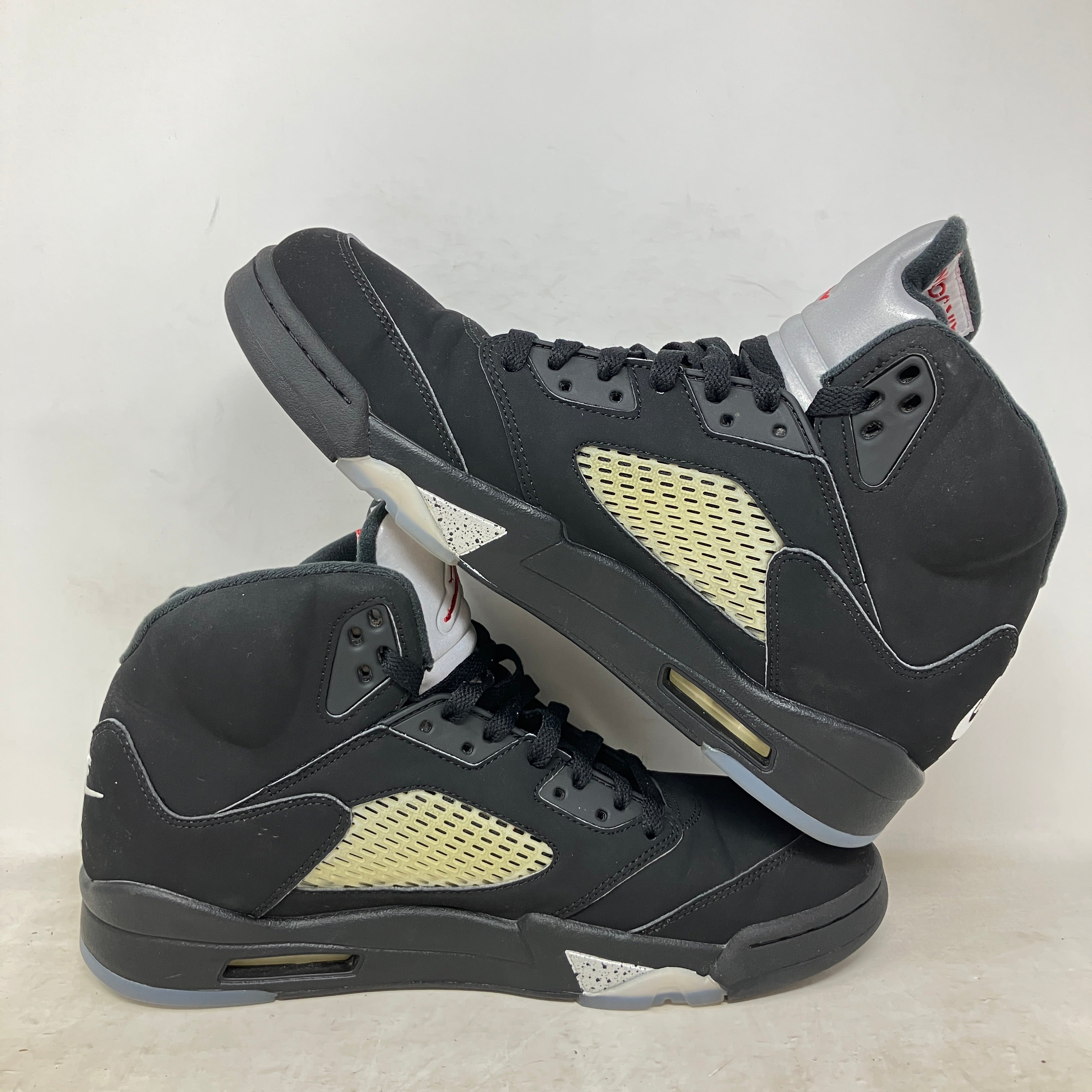 Jordan 5 Retro Black Metallic (2016)