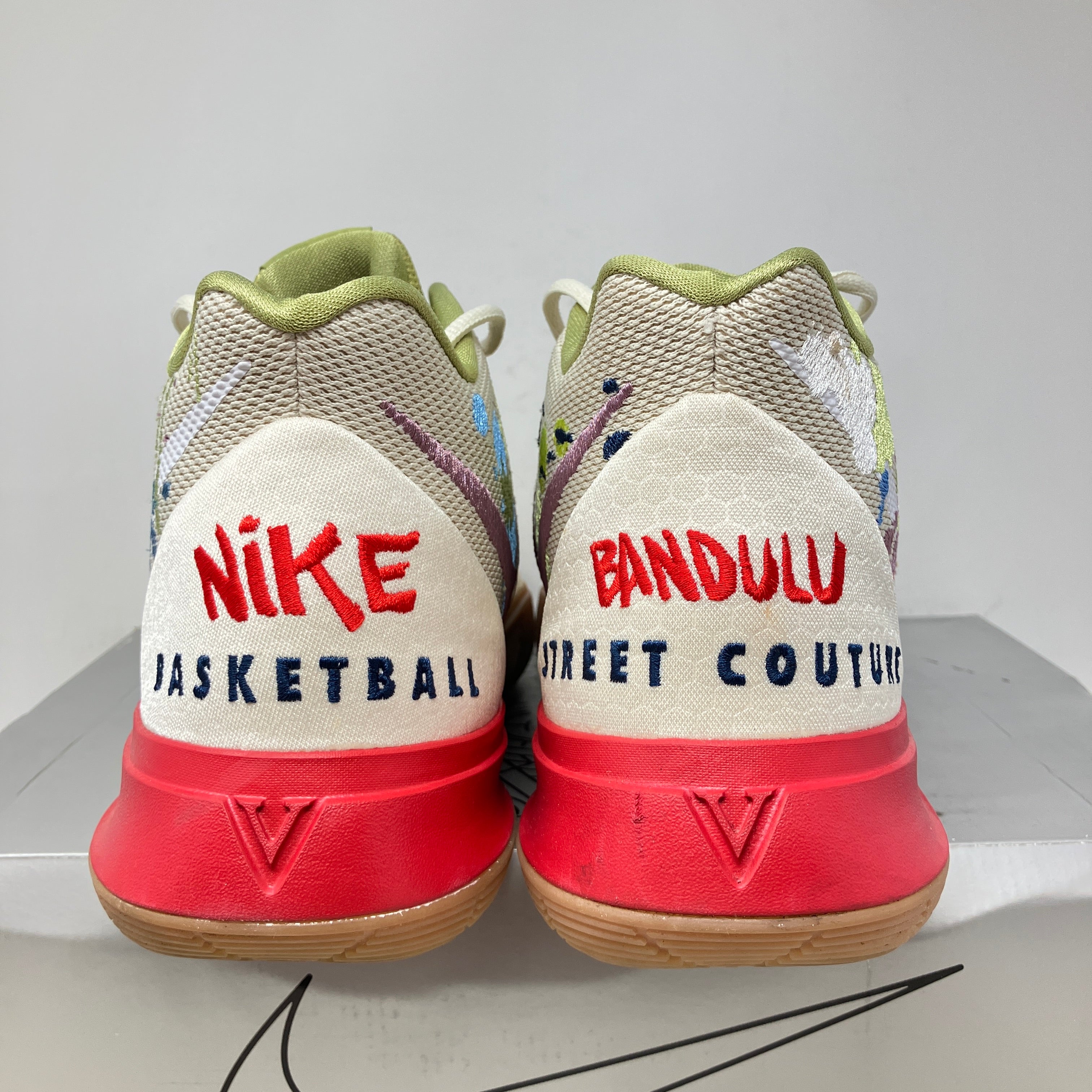 Nike Kyrie 5 EP Bandulu