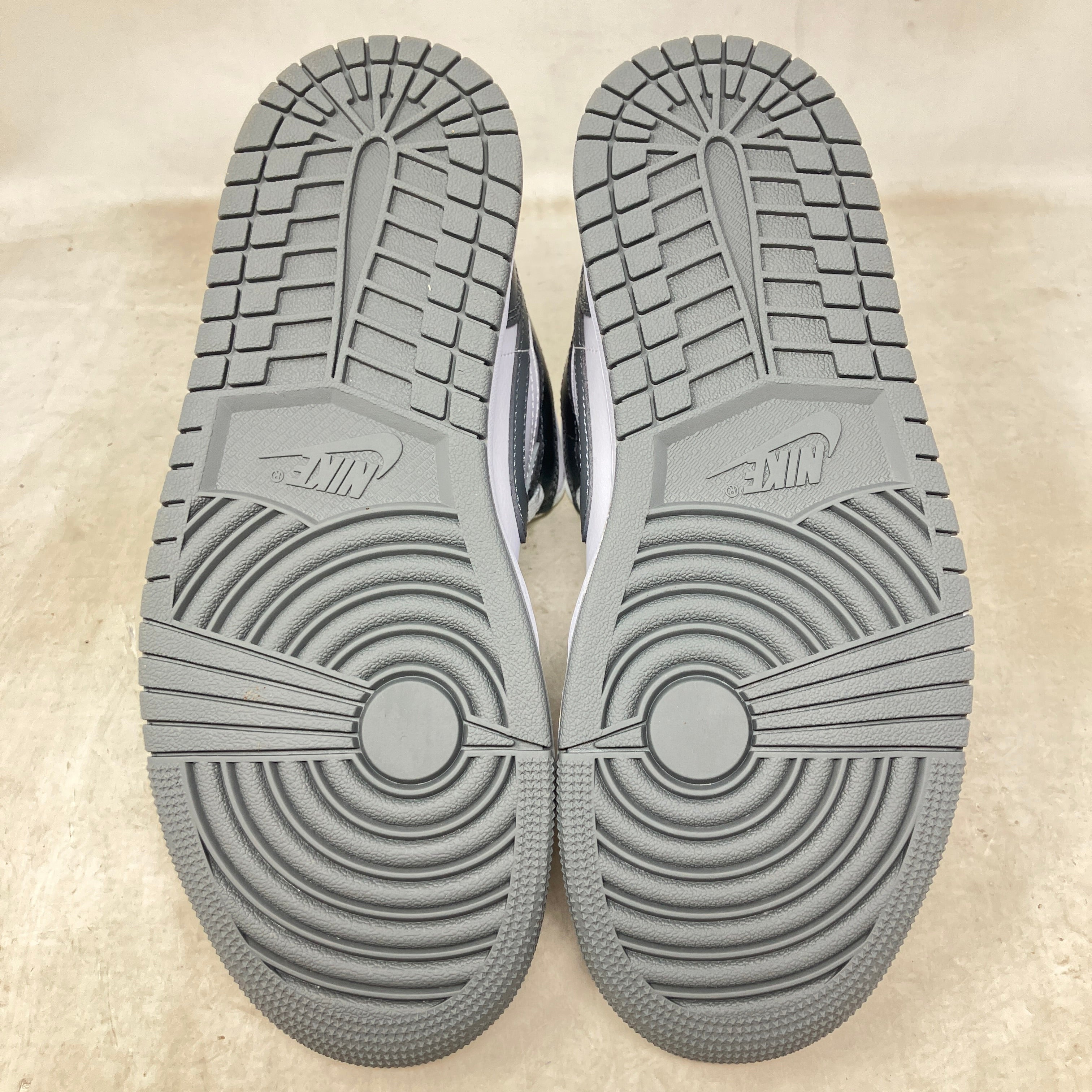 Jordan 1 Mid White Smoke Grey (Women's)