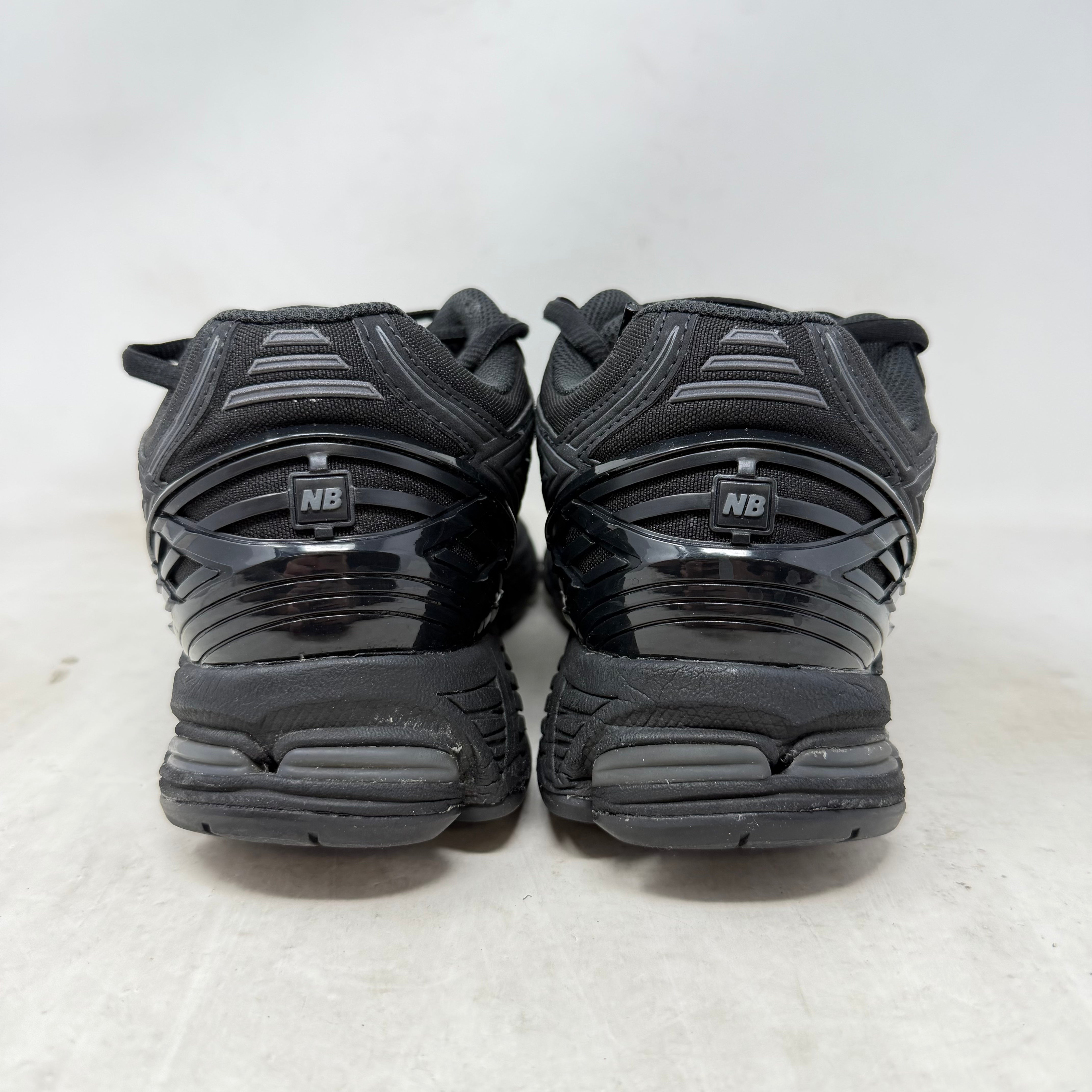 New Balance 1906R Triple Black