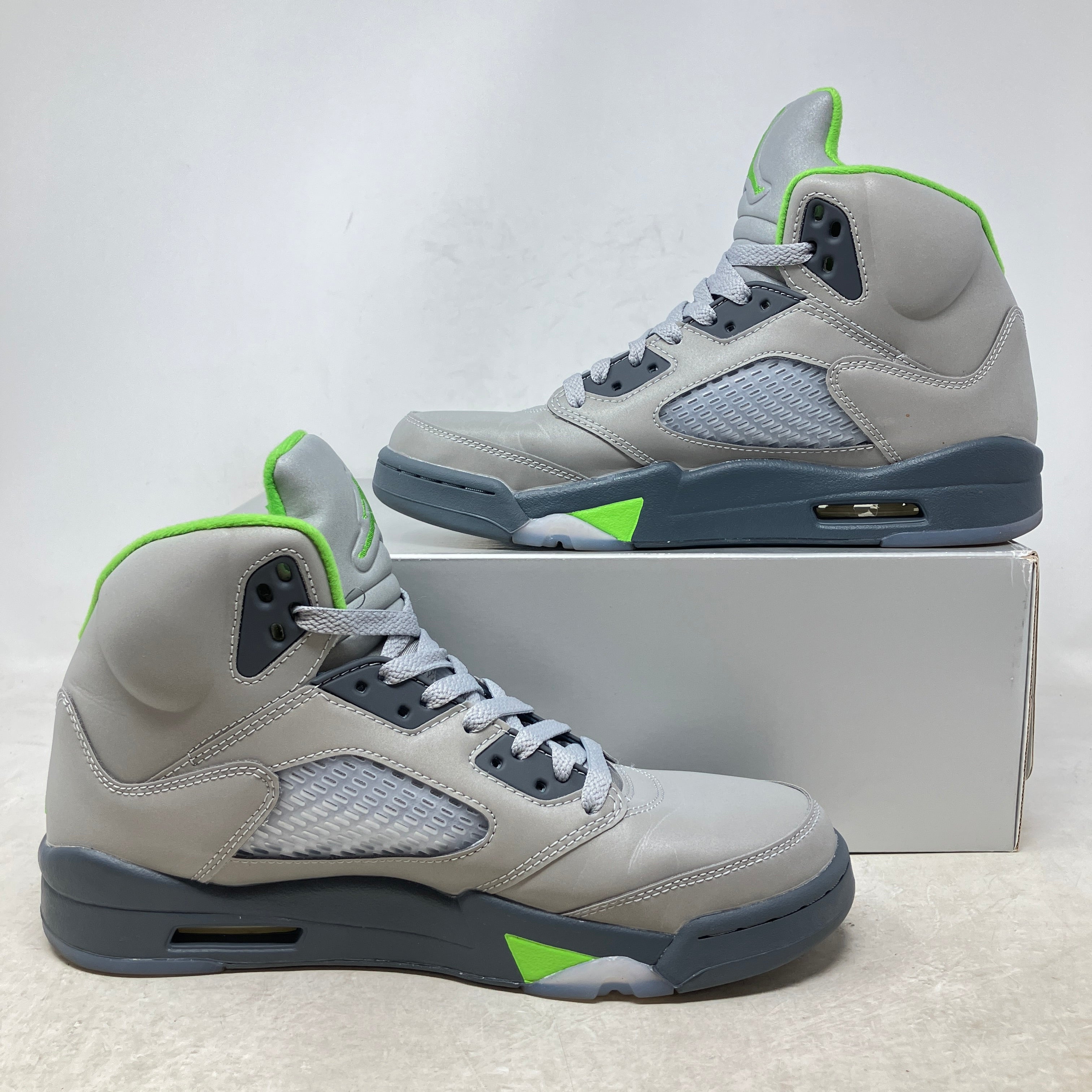 Jordan 5 Retro Green Bean (2022)