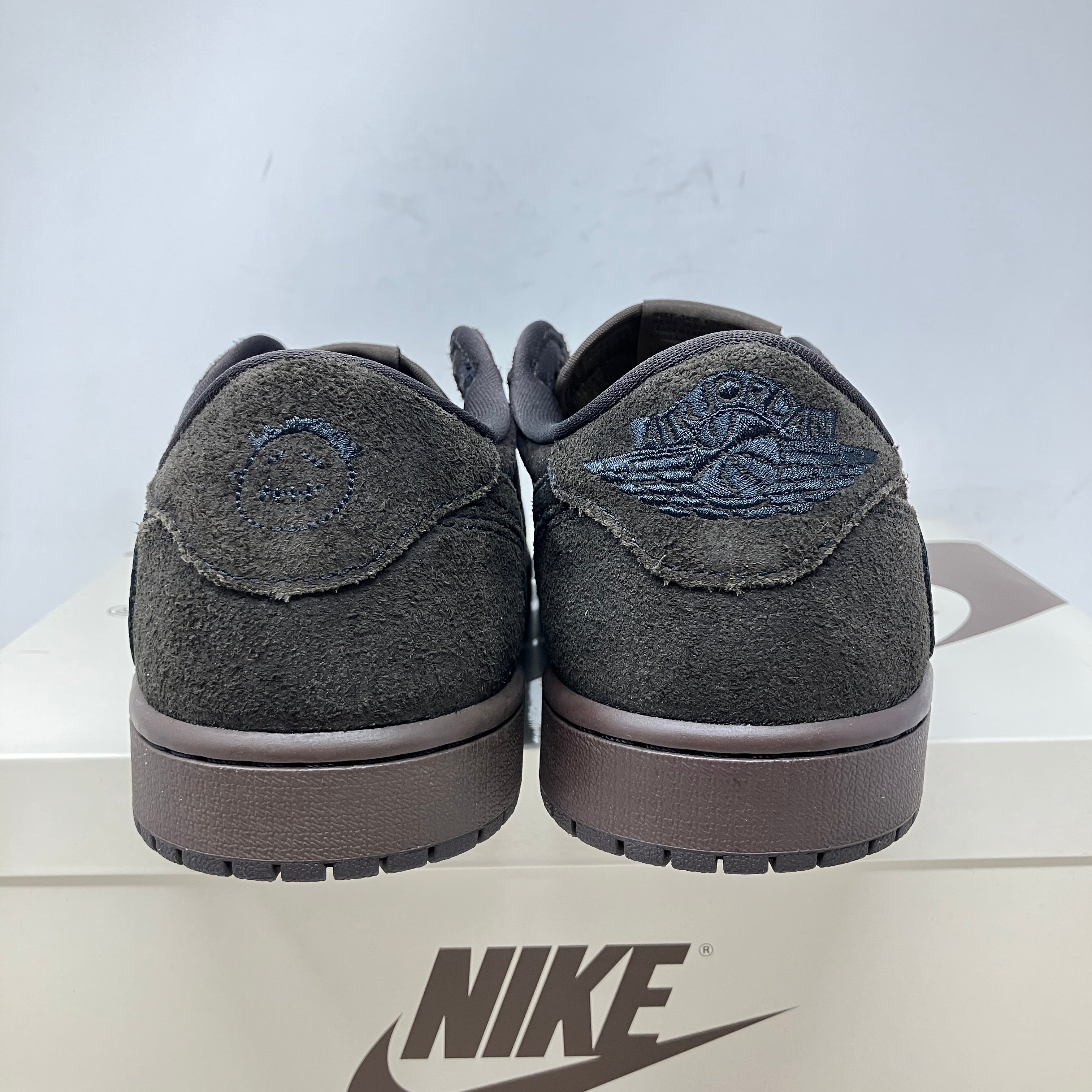 Jordan 1 Retro Low OG SP Travis Scott Velvet Brown
