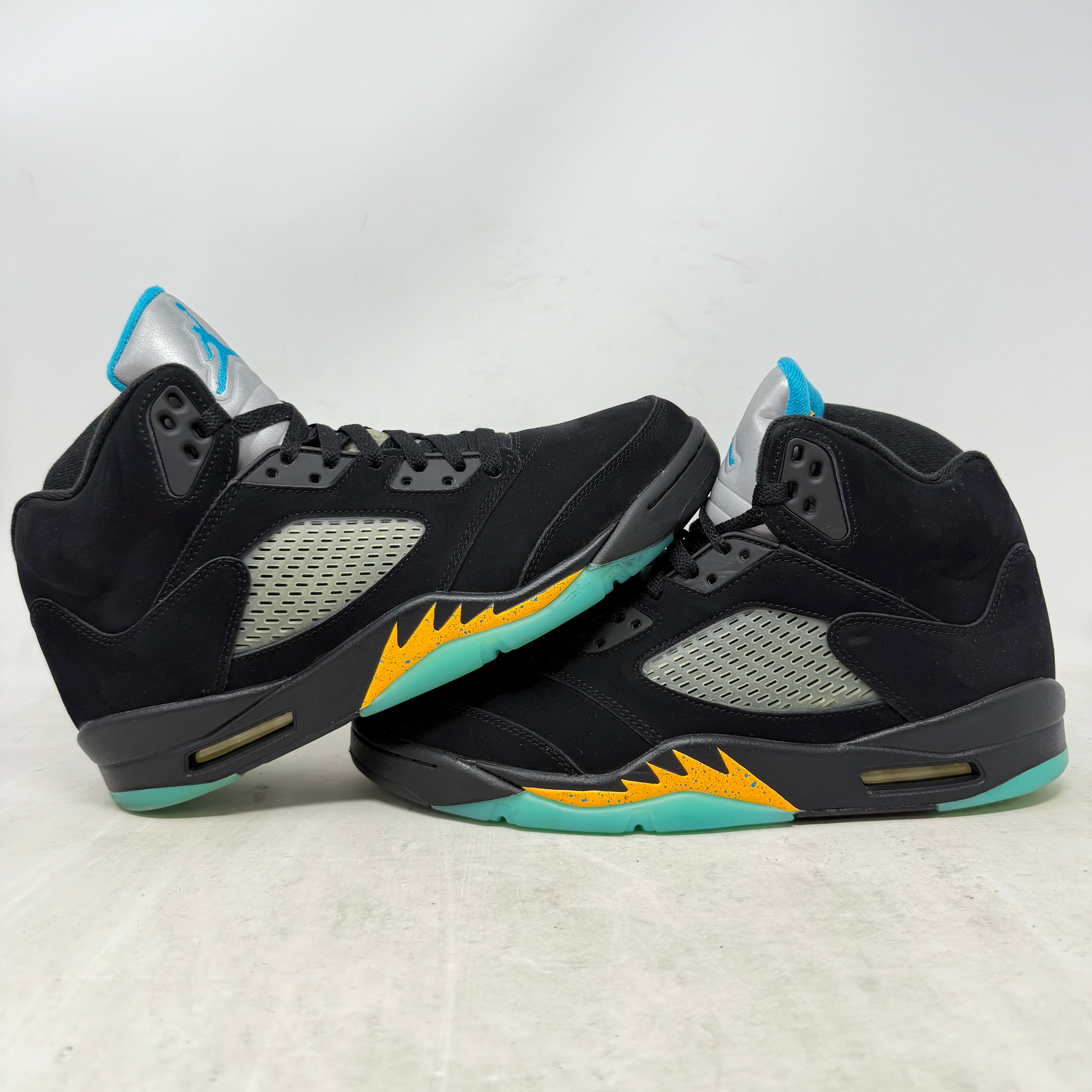 Jordan 5 Retro Aqua