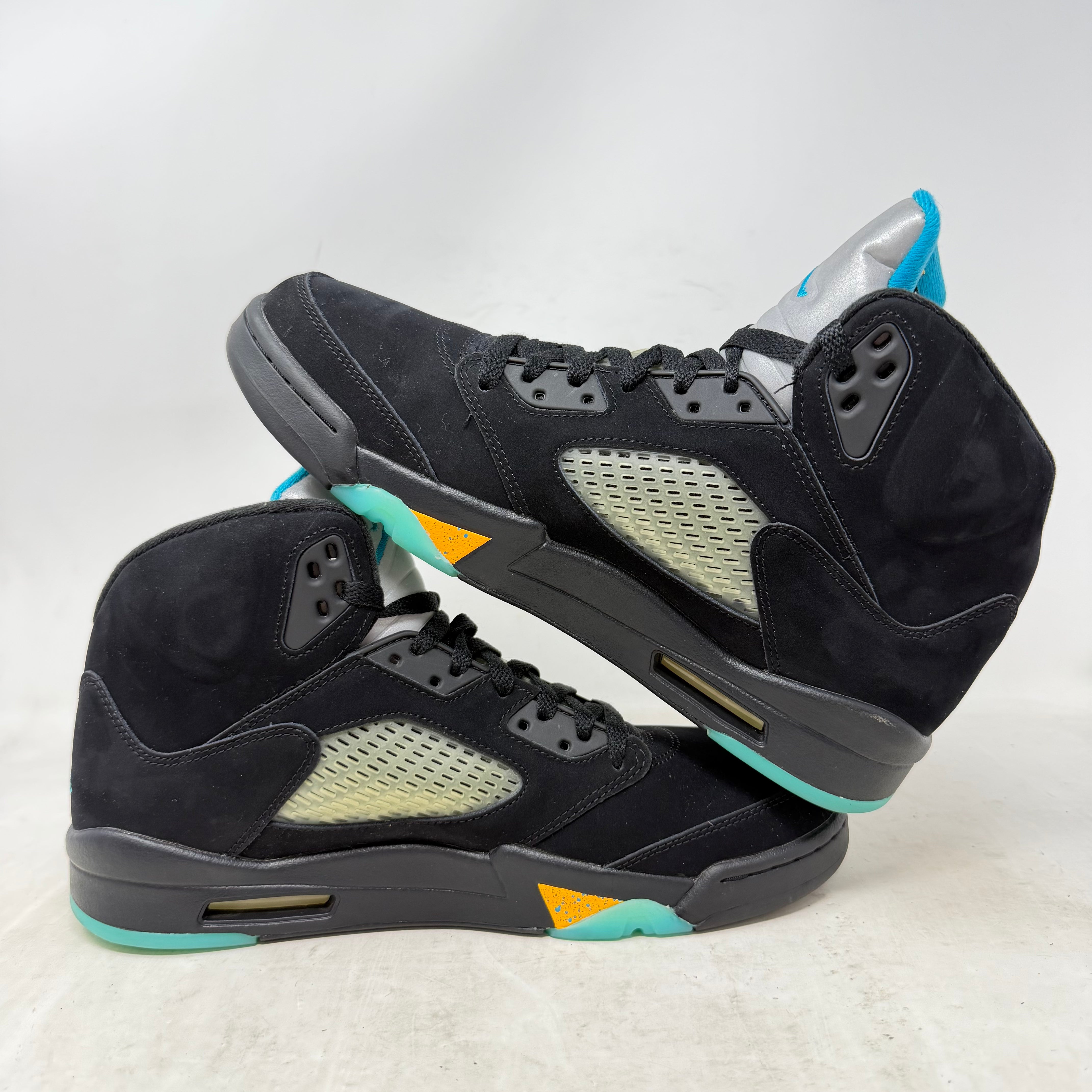 Jordan 5 Retro Aqua