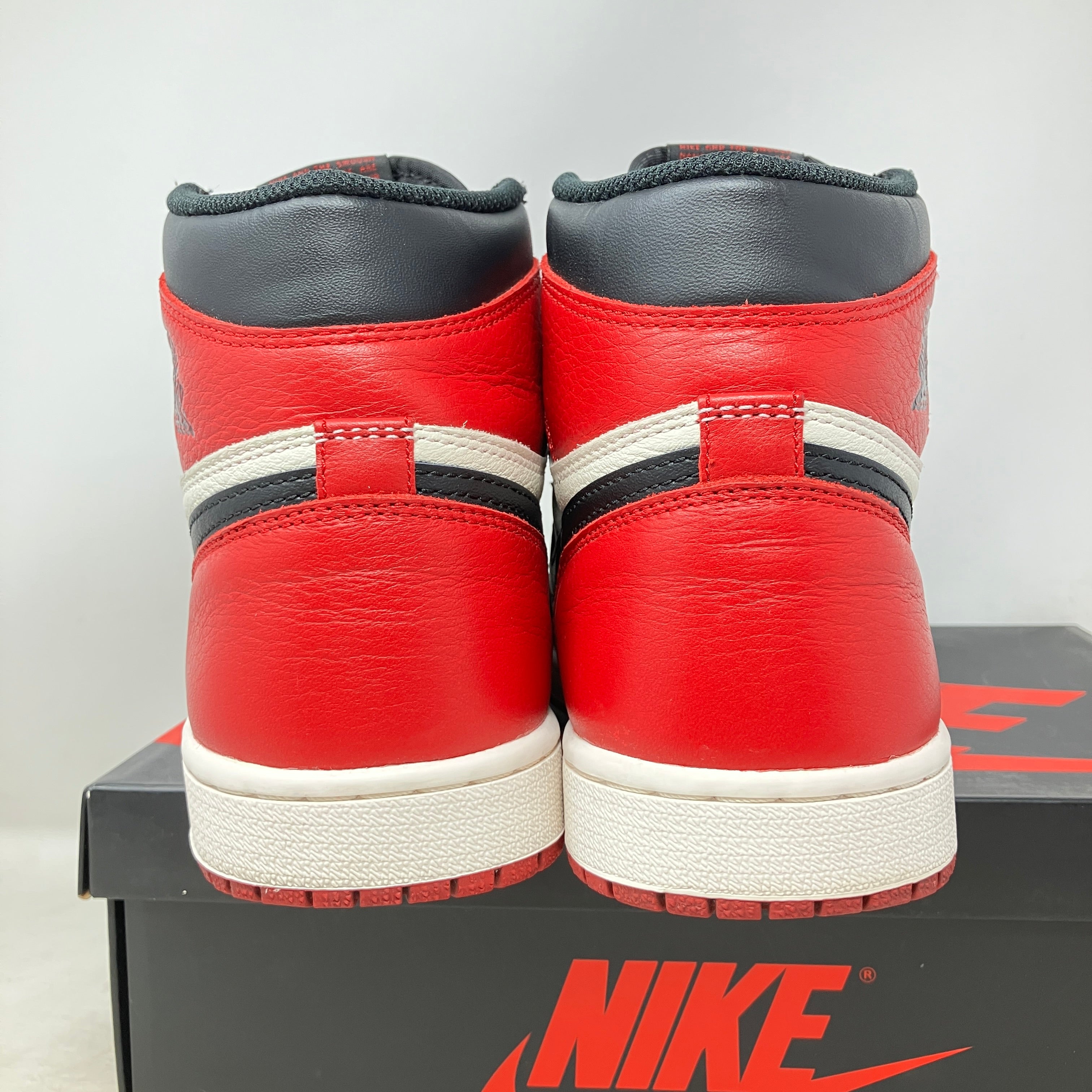Jordan 1 Retro High Bred Toe