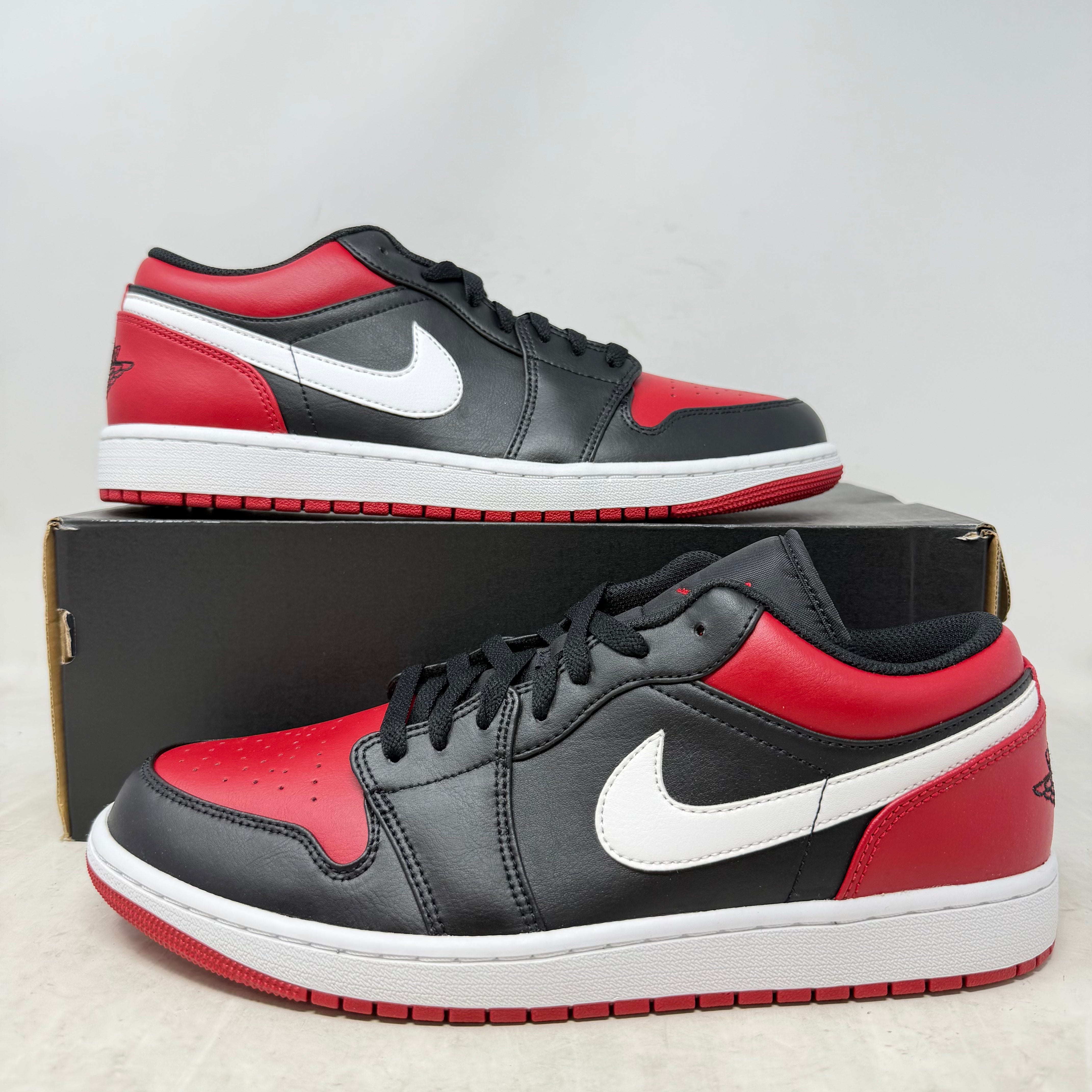 Jordan 1 Low Alternate Bred Toe